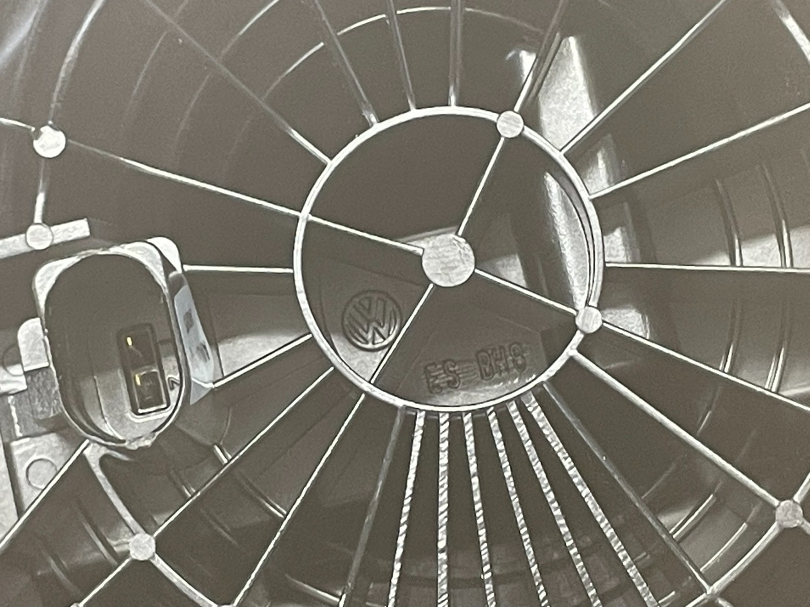 VW POLO, VW T-ROC HECKKLAPENSCHLOSS BETÄTIGUNG MIKROSCHALTER 2G6827469 FAST NEU - Obrázek 20