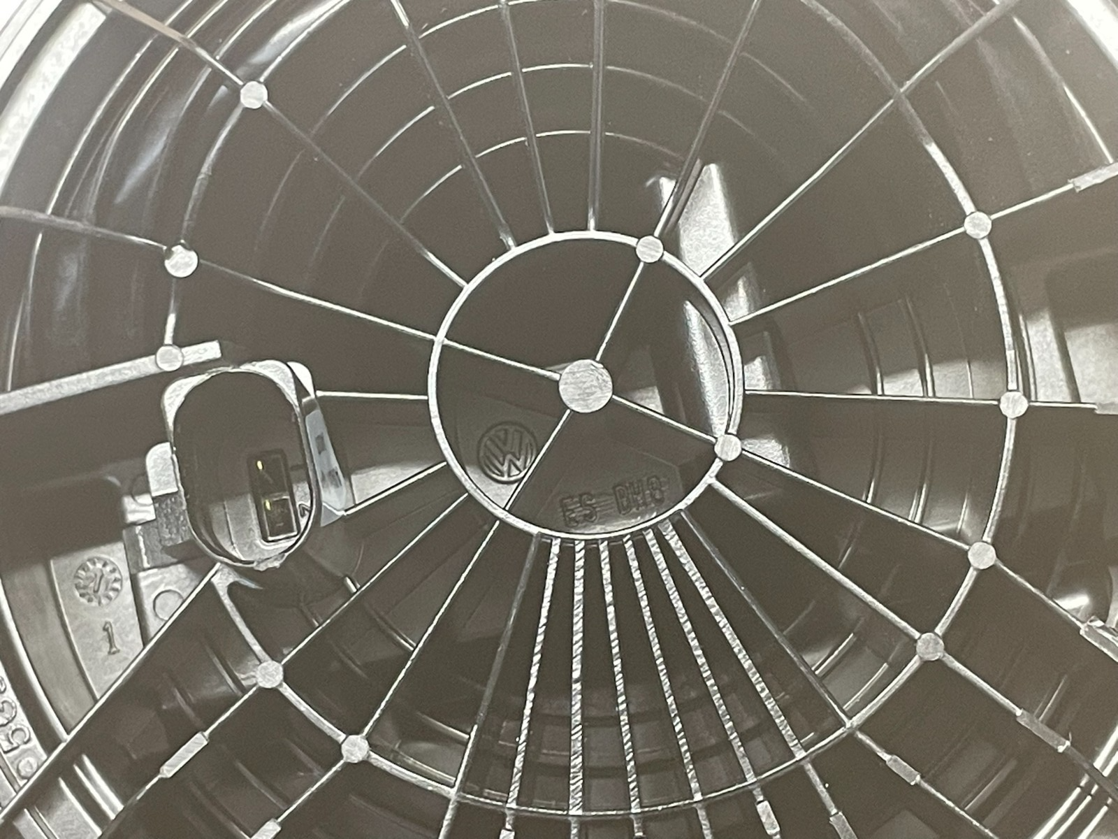 VW POLO, VW T-ROC HECKKLAPENSCHLOSS BETÄTIGUNG MIKROSCHALTER 2G6827469 FAST NEU - Obrázek 21