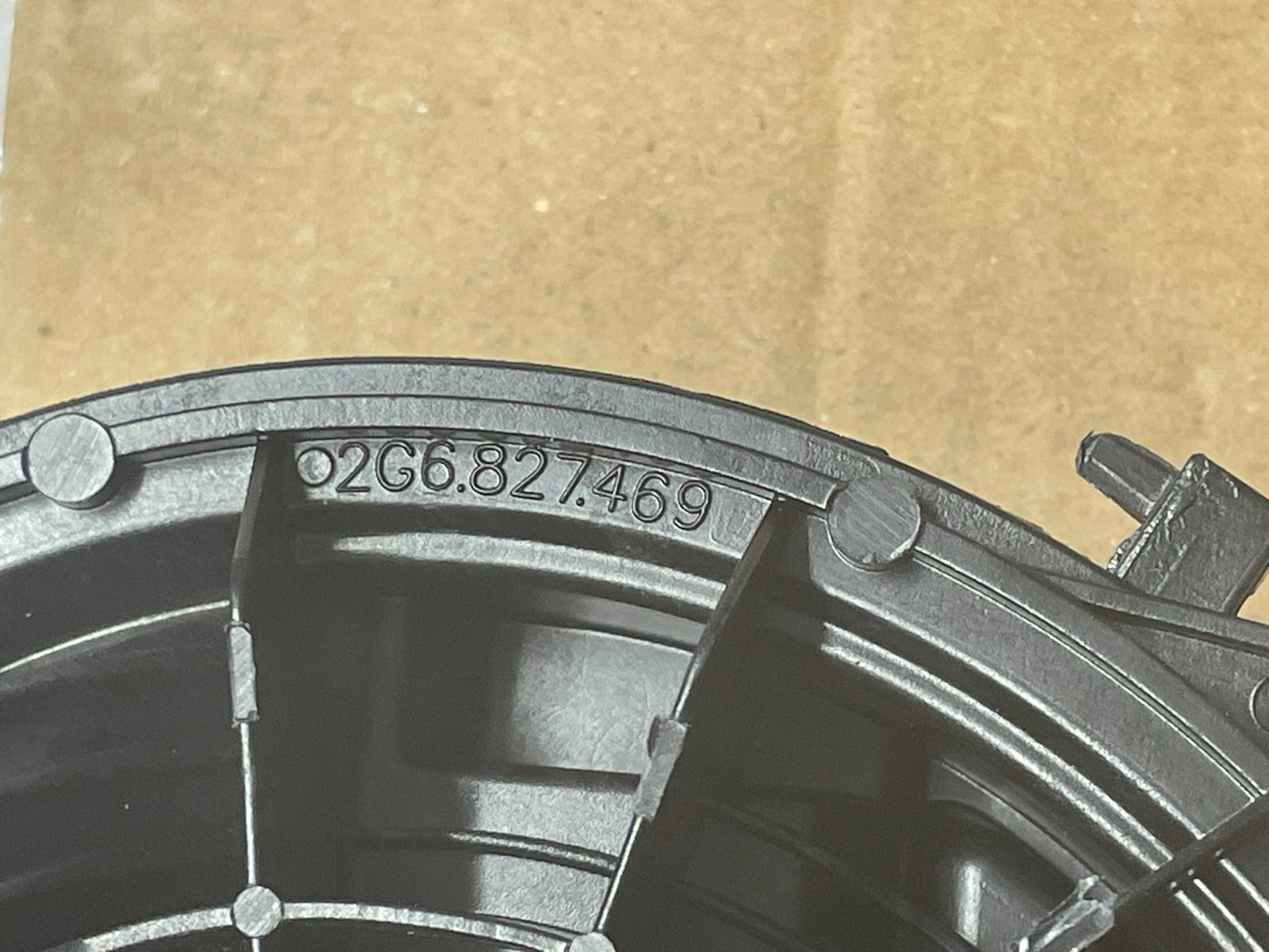 VW POLO, VW T-ROC HECKKLAPENSCHLOSS BETÄTIGUNG MIKROSCHALTER 2G6827469 FAST NEU - Obrázek 5