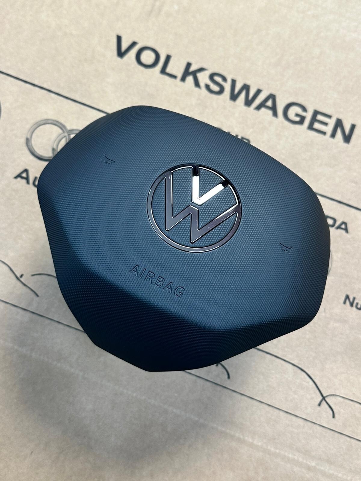 VW T-ROC LENKRAD B.A.G STEERING WHEEL B.A.G. 5NA880201G ORIG.VW NEU! - Obrázek 4