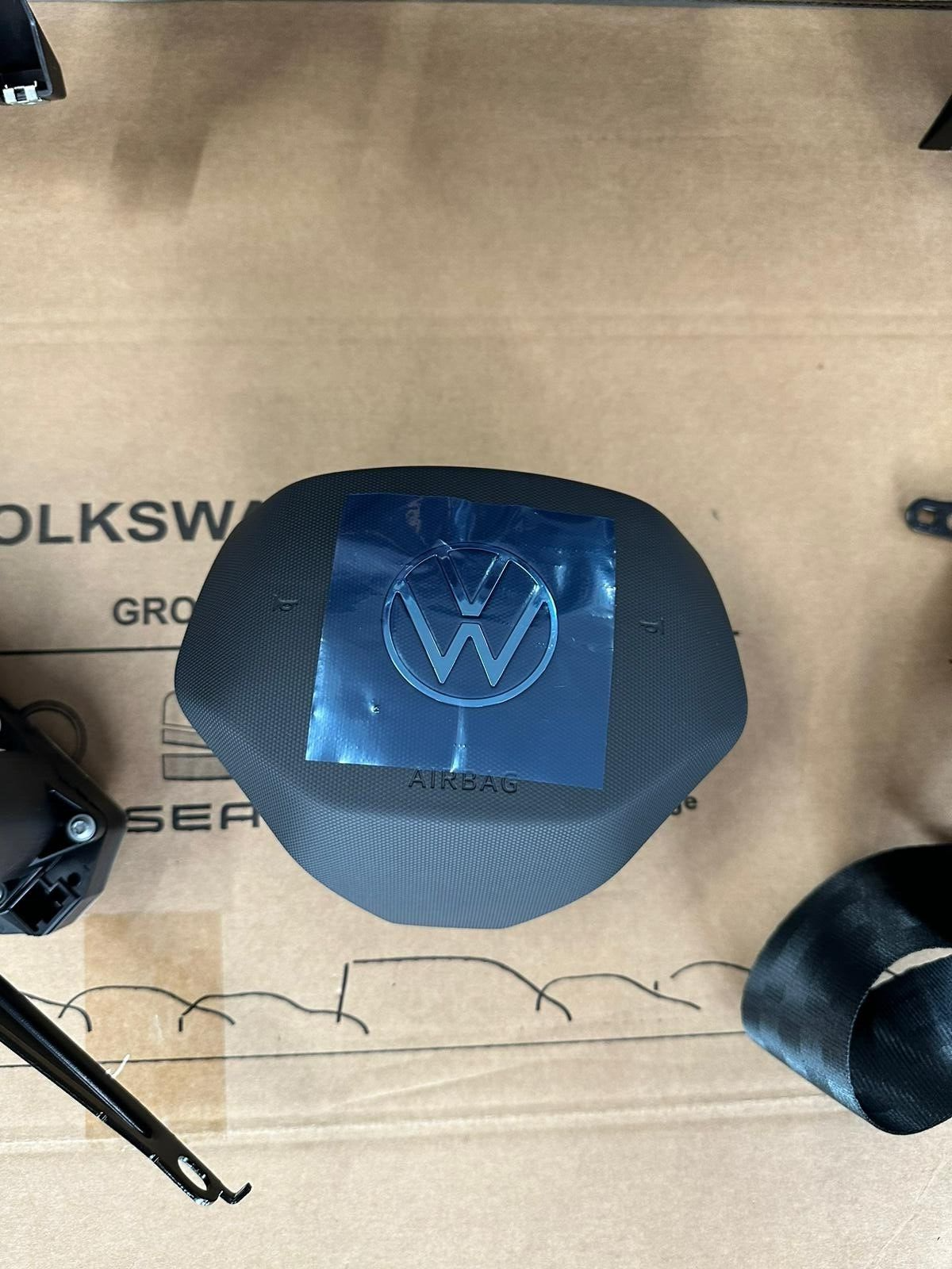 VW TIGUAN 2020-2023 SCHALTTAFEL HUD-DASHBOARD HUD 5NB 857 003 N + GURTEN+AIRBAG - Obrázek 7