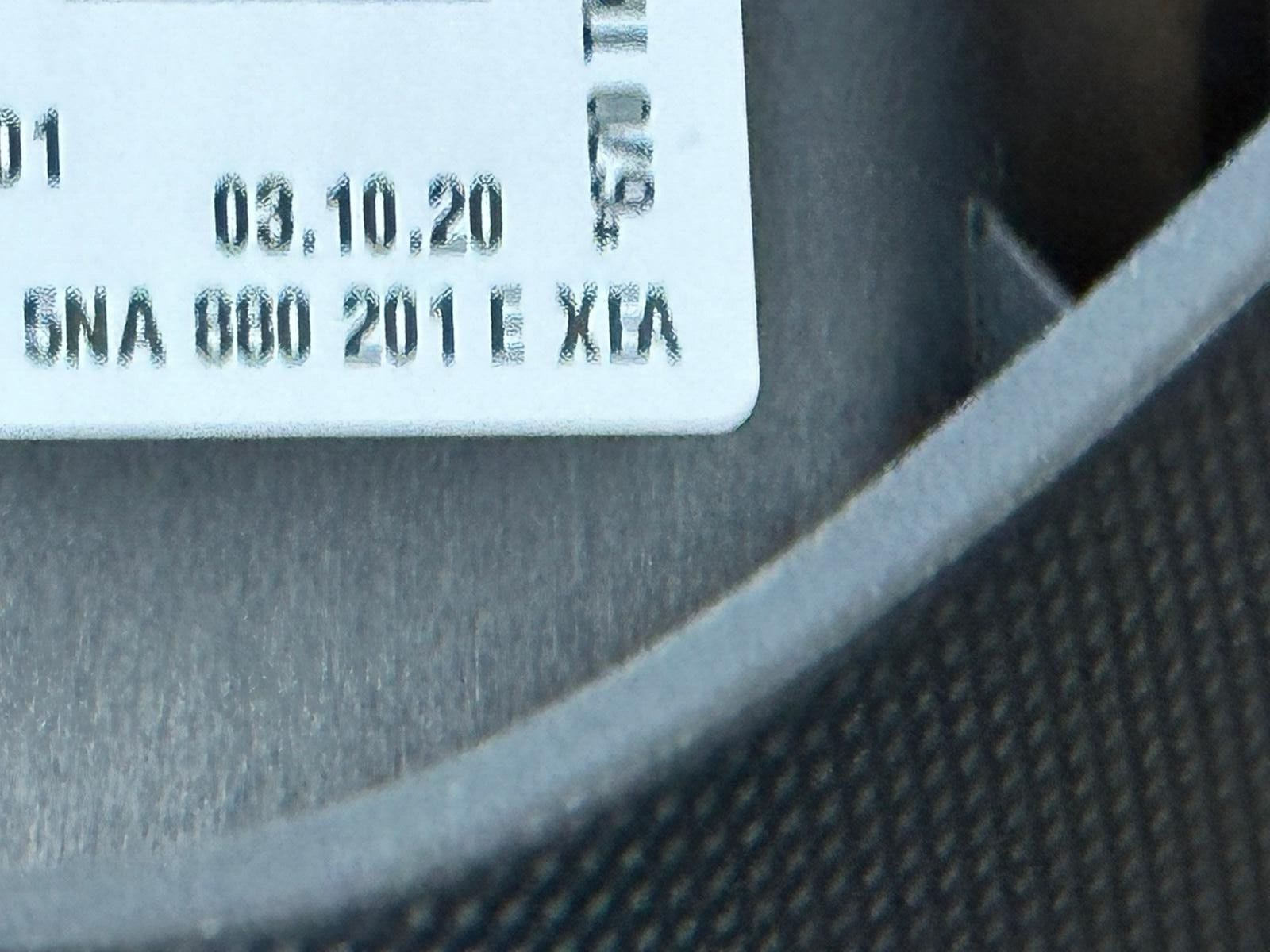 VW TIGUAN 2020-2023 SCHALTTAFEL HUD-DASHBOARD HUD 5NB 857 003 N + GURTEN+AIRBAG - Obrázek 9