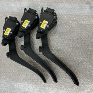 VW TOUAREG, AUDO Q7 GASPEDAL MIT ELEKTRONIK MODUL 7L0723507D ORIG.NEU!!!