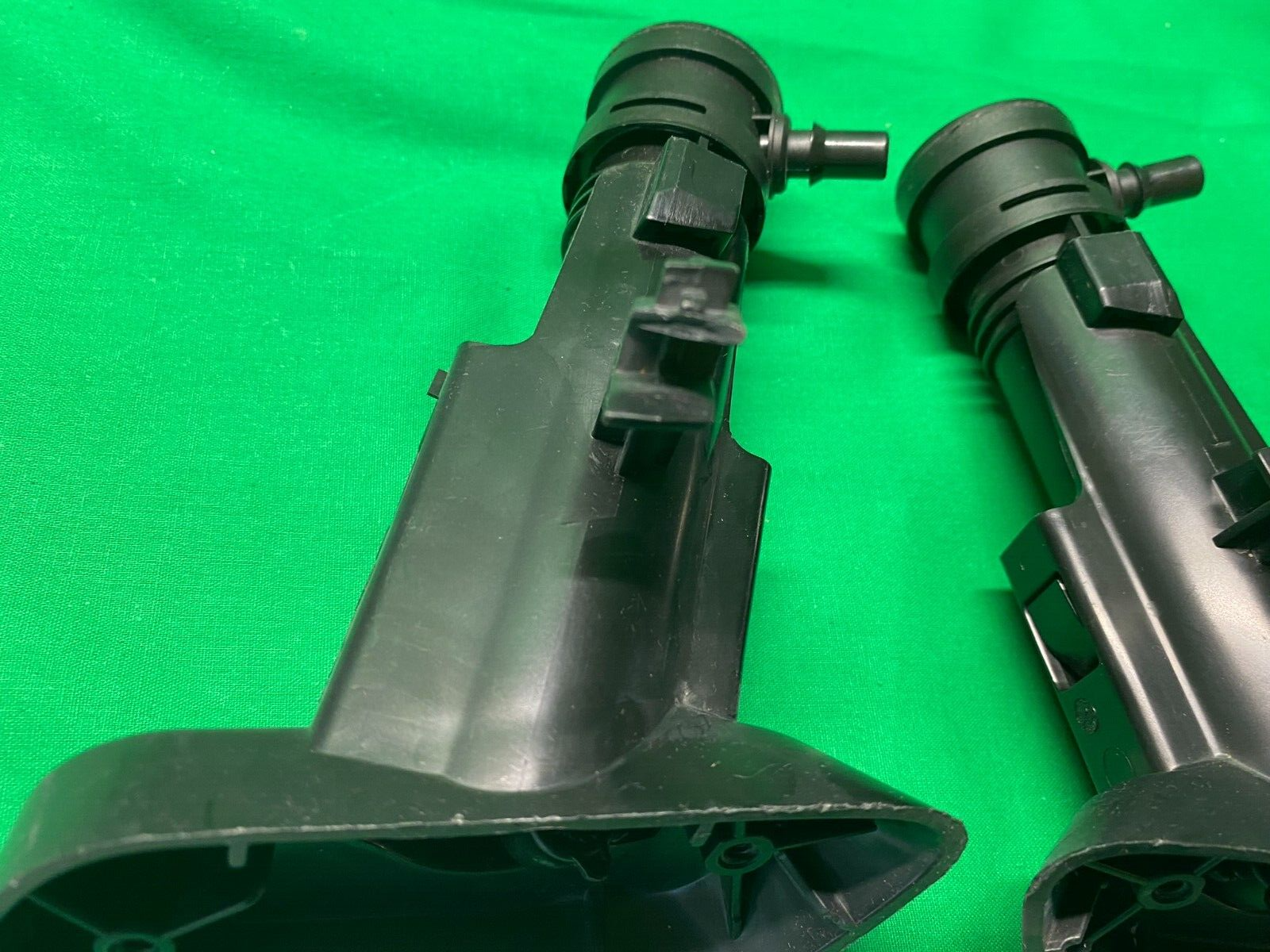 VW TOUAREG HUBZYLINDER MIT DUSENTRAGER AND SPRITZDUSE R+L ORIG.NEU!!! - Obrázek 15