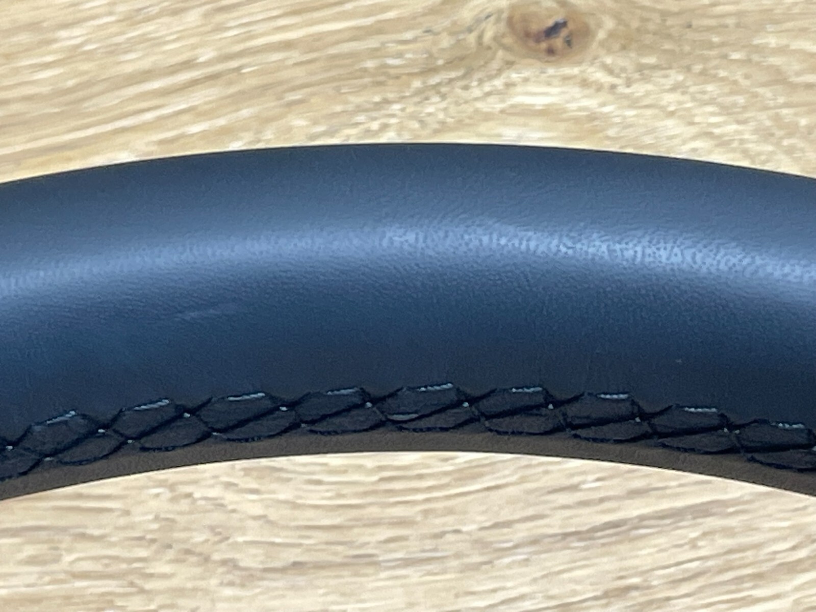 VW TOUAREG MULTIFUNKTIONS LEDER LENKRAD SPORT "R" 760419089Q FAST NEU TEST CAR - Obrázek 9