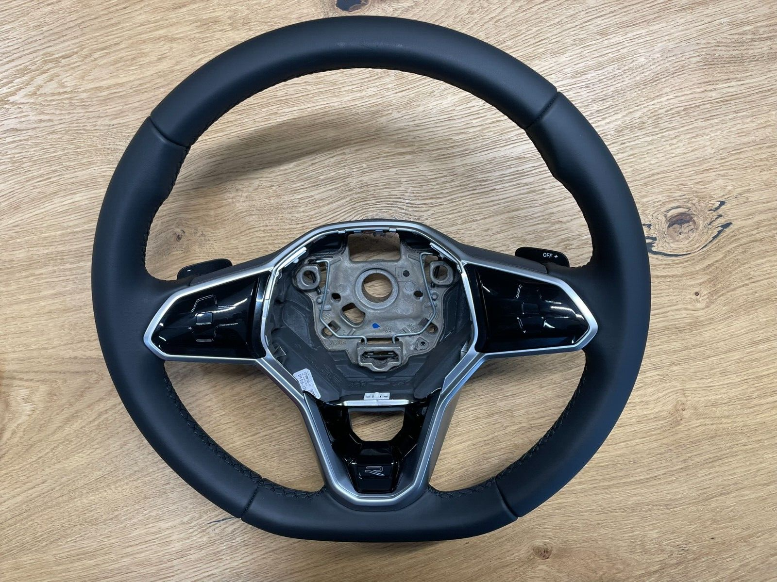 VW TOUAREG MULTIFUNKTIONS LEDER LENKRAD SPORT "R" 760419089Q FAST NEU TEST CAR