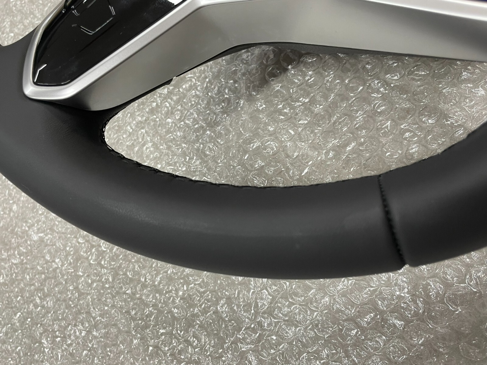 VW TOUAREG MULTIFUNKTIONS SPORT LENKRAD BEHEIZT "R" 760419089S Fast Neu Test Car - Obrázek 18