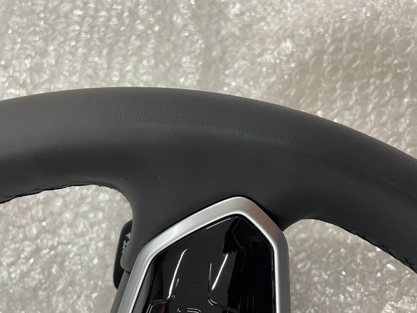 VW TOUAREG MULTIFUNKTIONS SPORT LENKRAD BEHEIZT "R" 760419089S Fast Neu Test Car - Obrázek 20