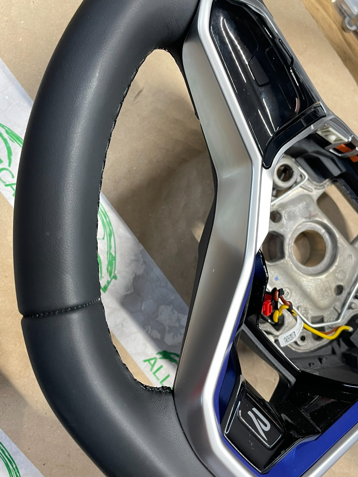 VW TOUAREG MULTIFUNKTIONS SPORT LENKRAD BEHEIZT "R" 760419089S Fast Neu Test Car - Obrázek 24