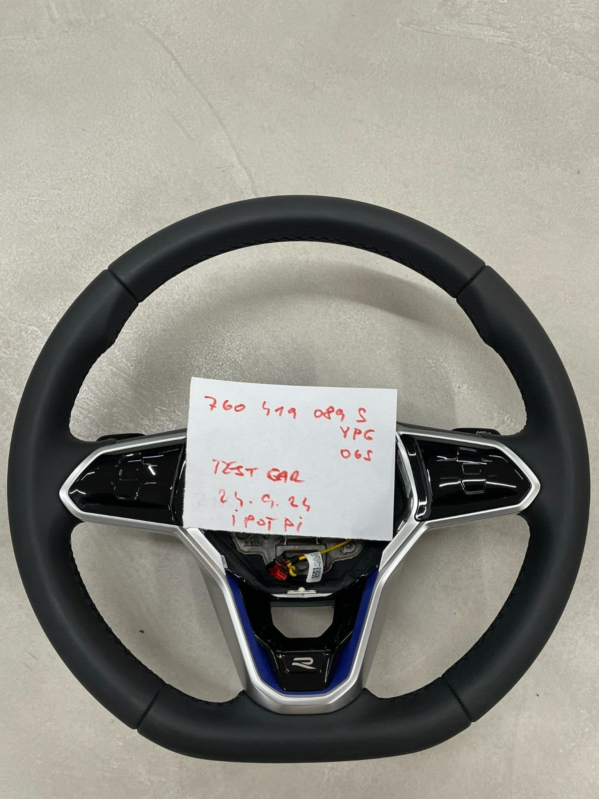 VW TOUAREG MULTIFUNKTIONS SPORT LENKRAD BEHEIZT "R" 760419089S Fast Neu Test Car - Obrázek 25