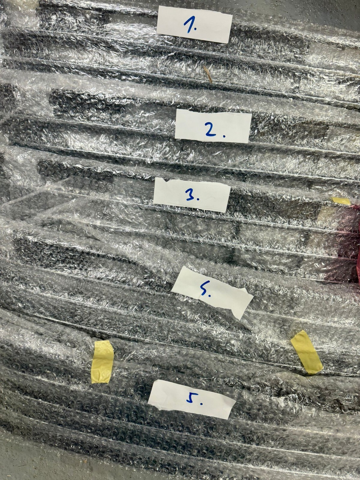 VW TOUAREG R 7P KÜHLERGRILL 5X 7P6853671J RYP + KOMFORTÖFFNER SENSOR 3AA962243E - Obrázek 4