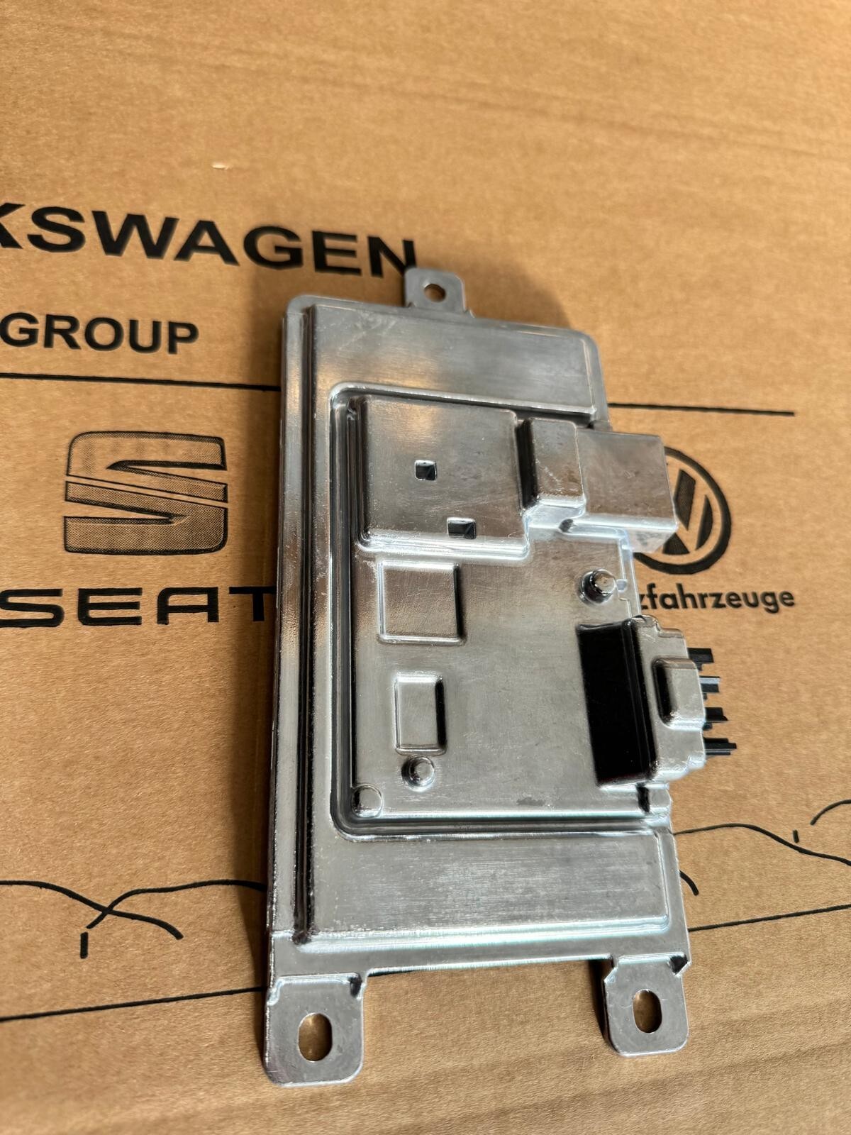 1EA907556R CAMERA UNIT ECU SEAT(CUPRA) STEUERGERÄT KAMERA 1EA907556R ORIG .NEU - Obrázek 7