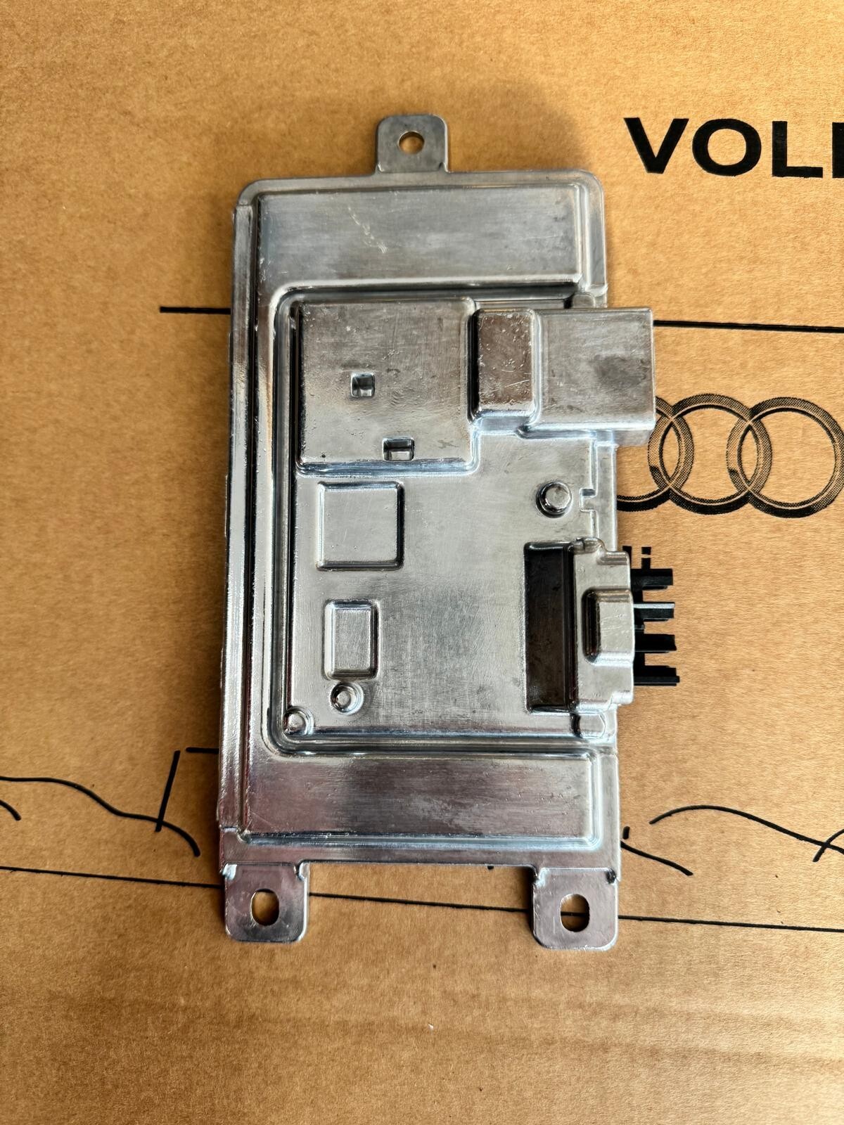 1EA907556R CAMERA UNIT ECU SEAT(CUPRA) STEUERGERÄT KAMERA 1EA907556R ORIG .NEU