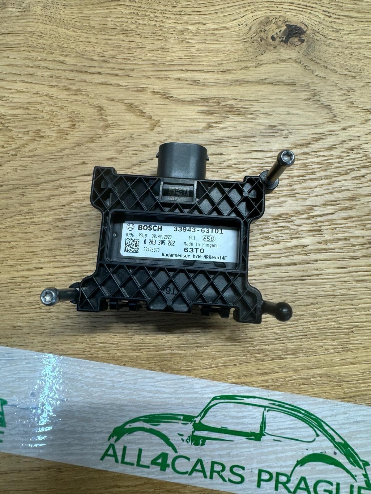 33943-63T01 SUZUKI SENSOR RADAR 33943-63T01 ACC RADAR SENZOR SUZUKI ACC RADAR OE