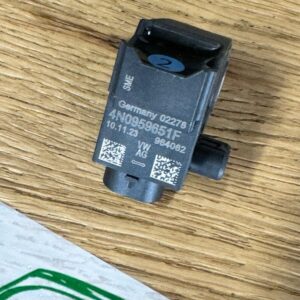 4N0959651F AUDI Q7, VW TOUAREG CRASHSENSOR FÜR FUSSGÄNGERSCHUTZ 4N0959651F NEU !
