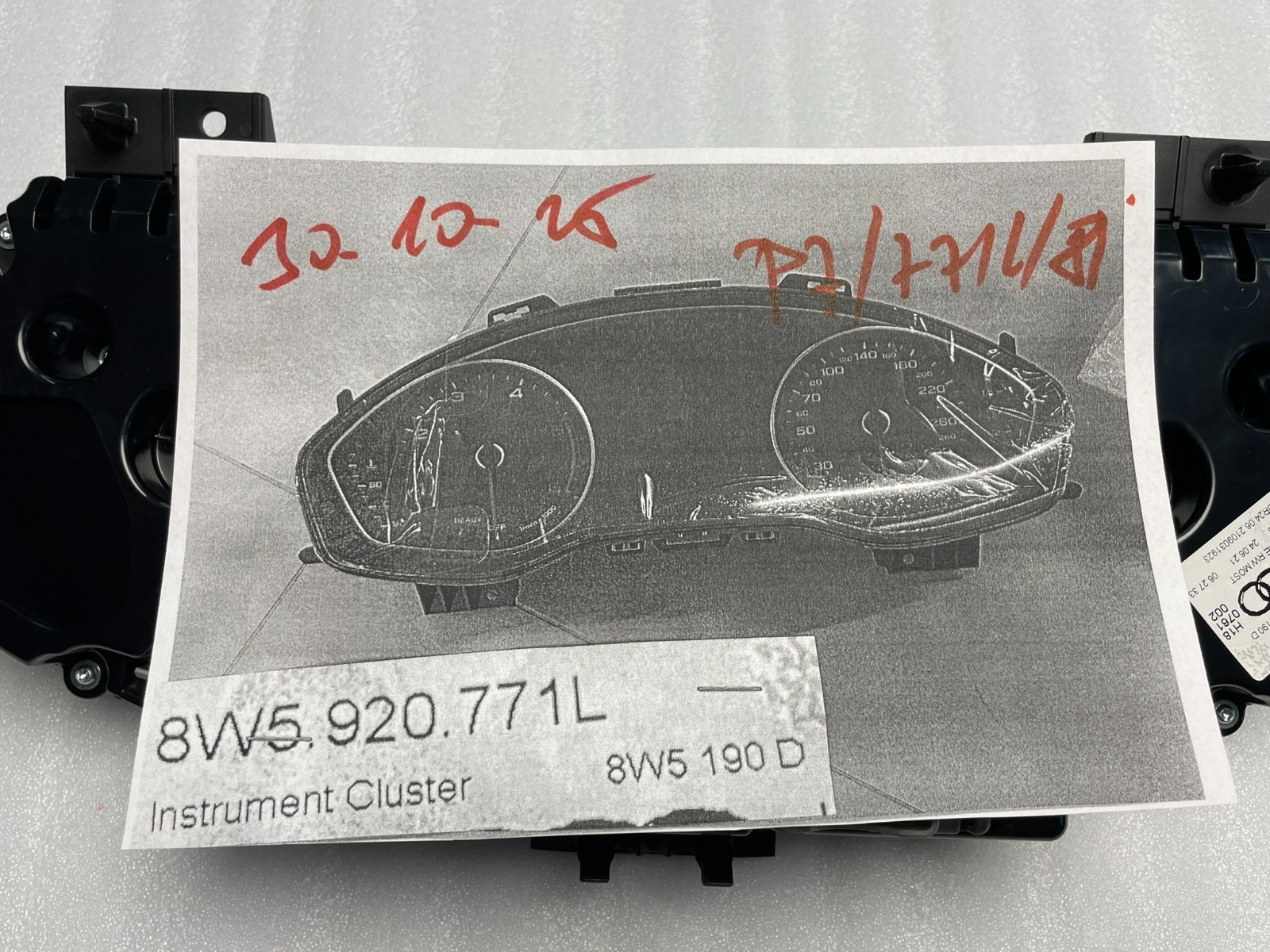 AUDI A4 8W KOMBIINSTRUMENT TACHOMETER 8W5920771L TACHO DIESEL ORIG. NEU 0 KM !!! - Obrázek 22