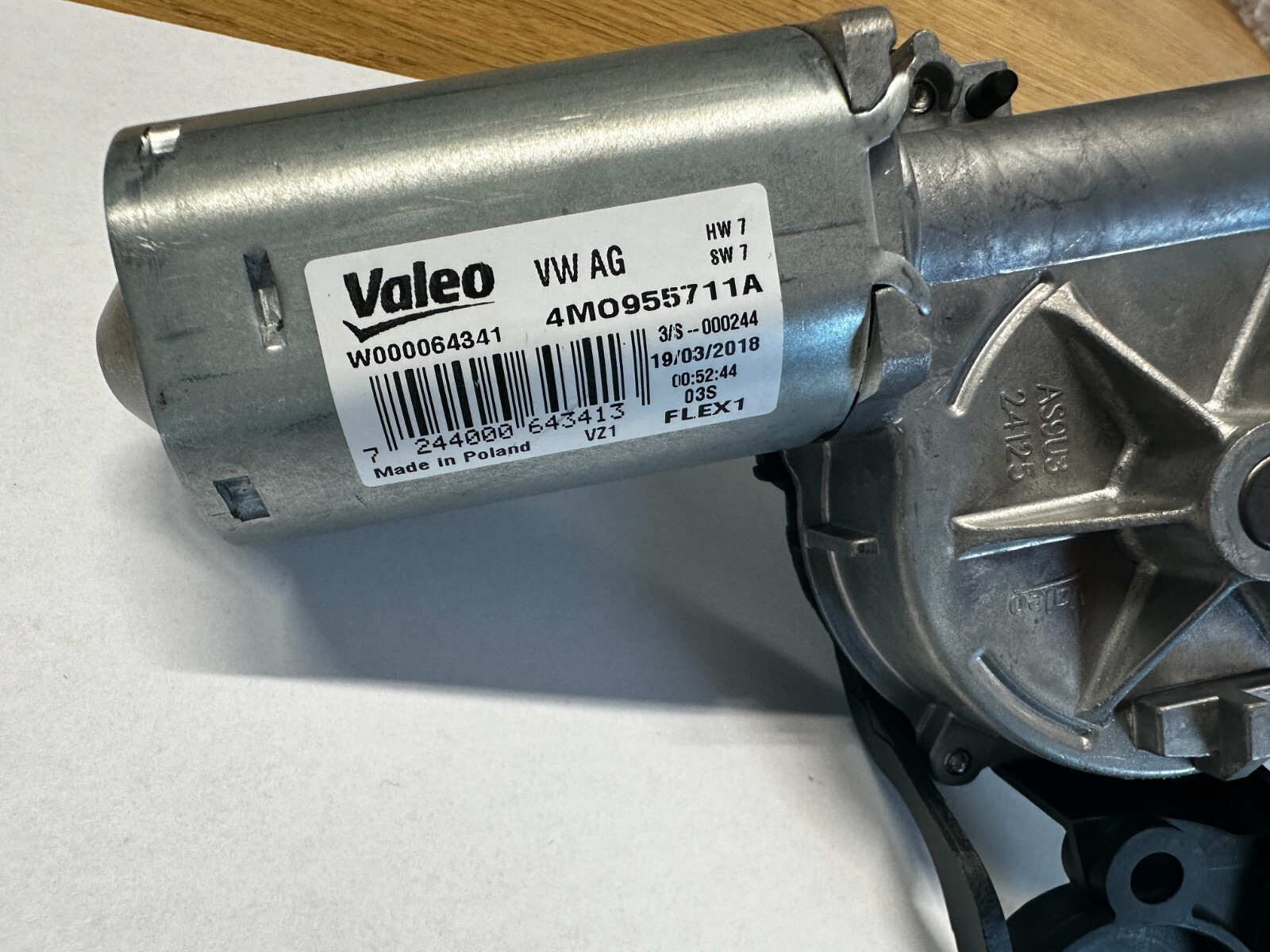 AUDI A4 8W-Q7 4M HECKWISCHER WISCHERMOTOR 4M0955711A ORIG.Fast Neu Teil-Test Car - Obrázek 4