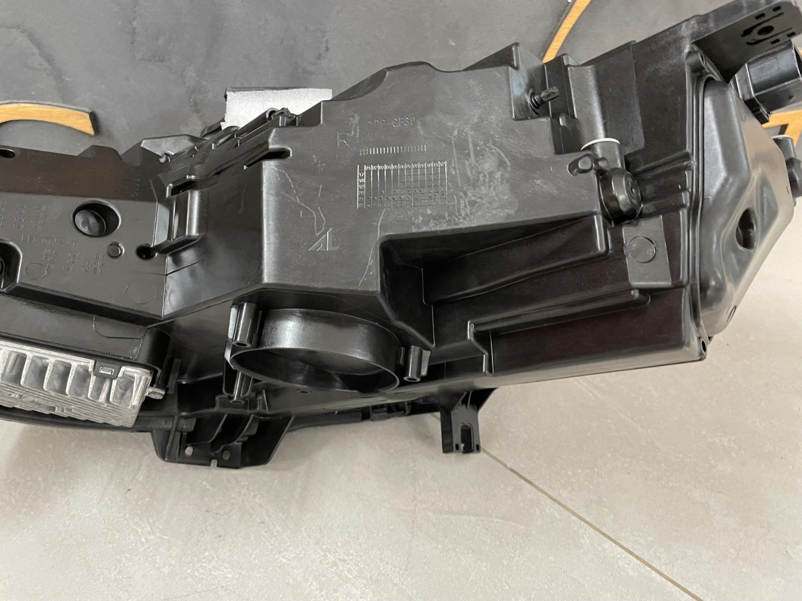 AUDI A4 LED RECHTS FRONTSCHEINWERFER 8W0941034D ORIG NEU - Obrázek 12