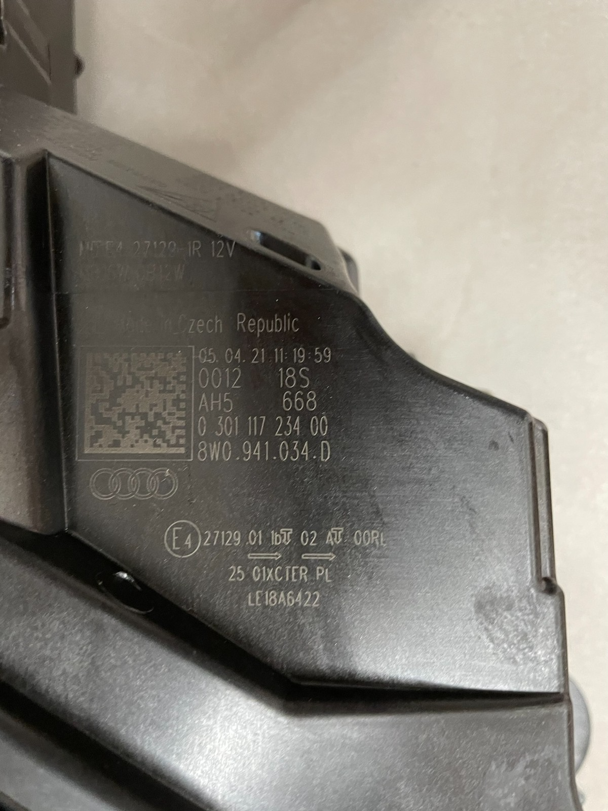 AUDI A4 LED RECHTS FRONTSCHEINWERFER 8W0941034D ORIG NEU - Obrázek 16