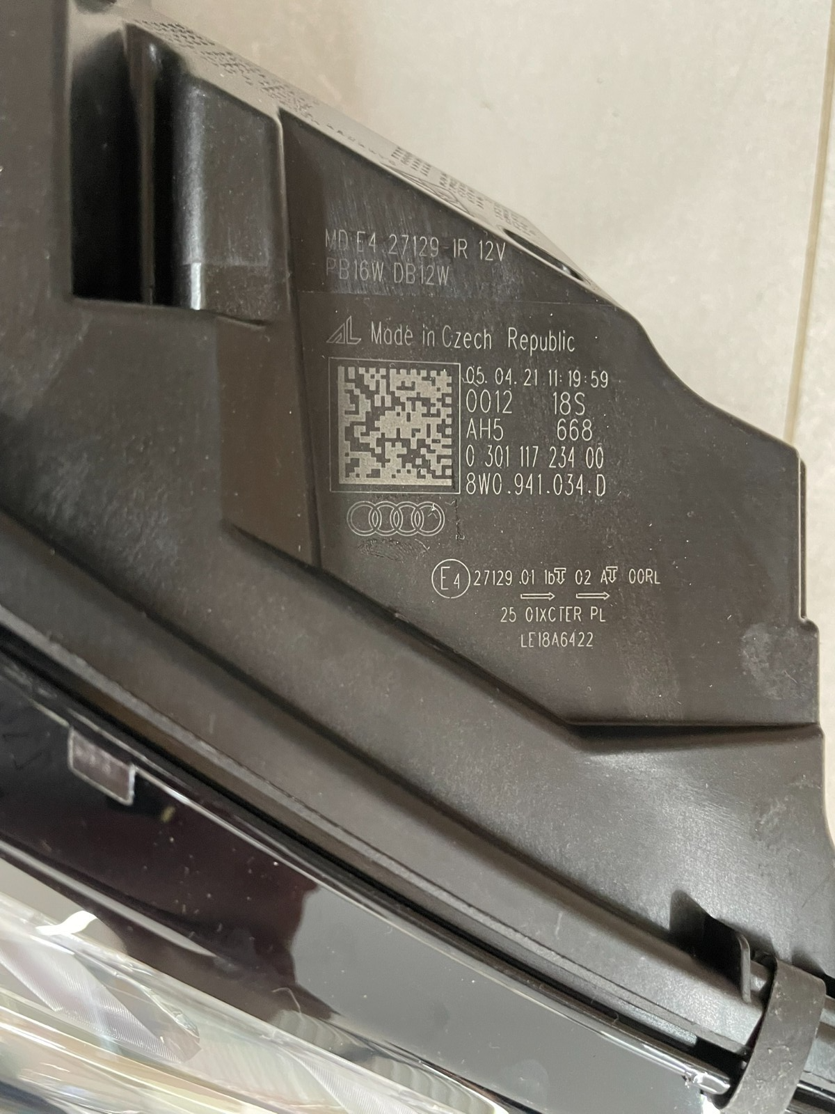 AUDI A4 LED RECHTS FRONTSCHEINWERFER 8W0941034D ORIG NEU - Obrázek 7
