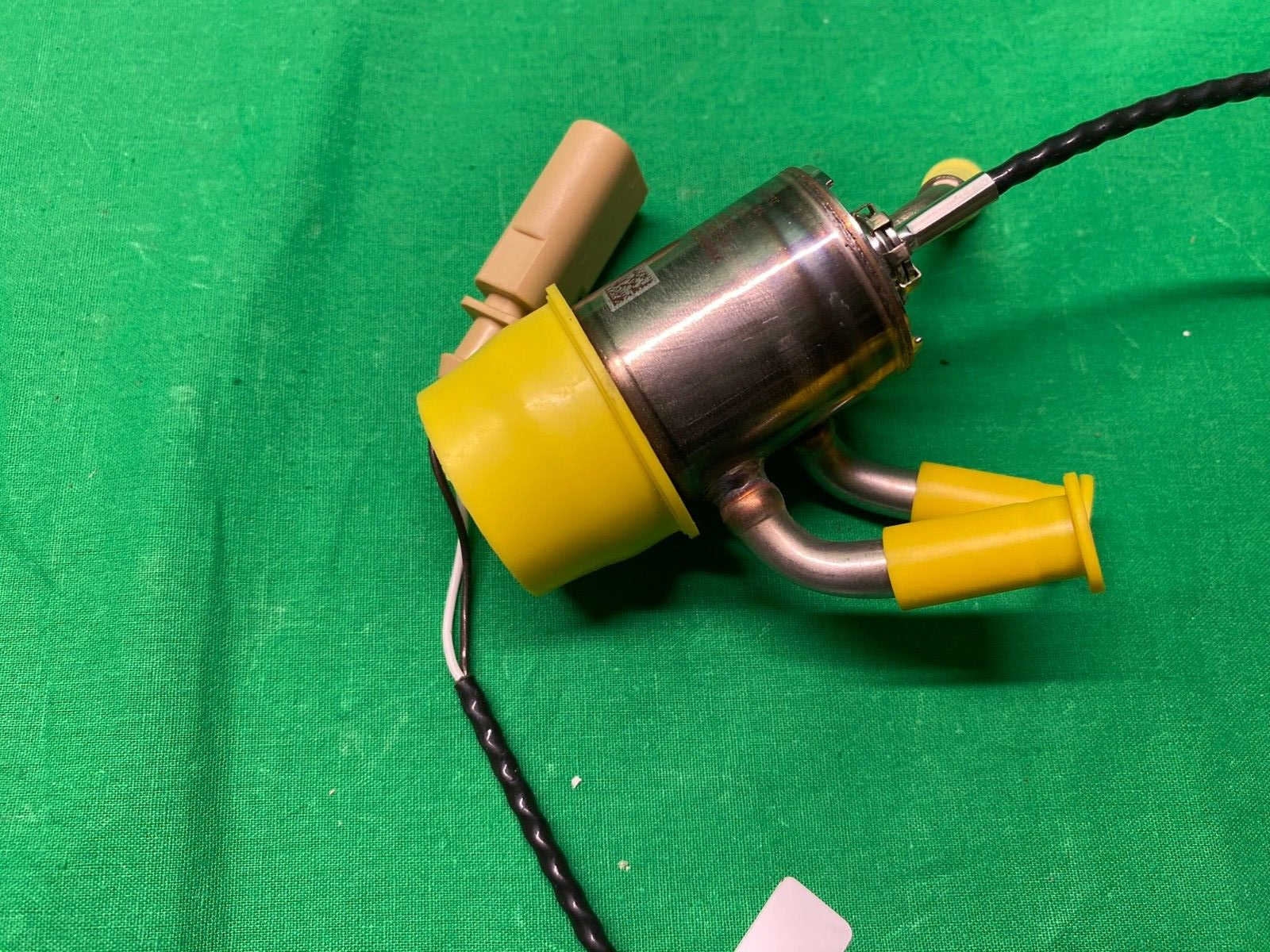 AUDI A6,A7 EINSPRITZVENTIL FUR REDUKTIONSMITTEL 05L131113C ORIGINAL NEU!! - Obrázek 3