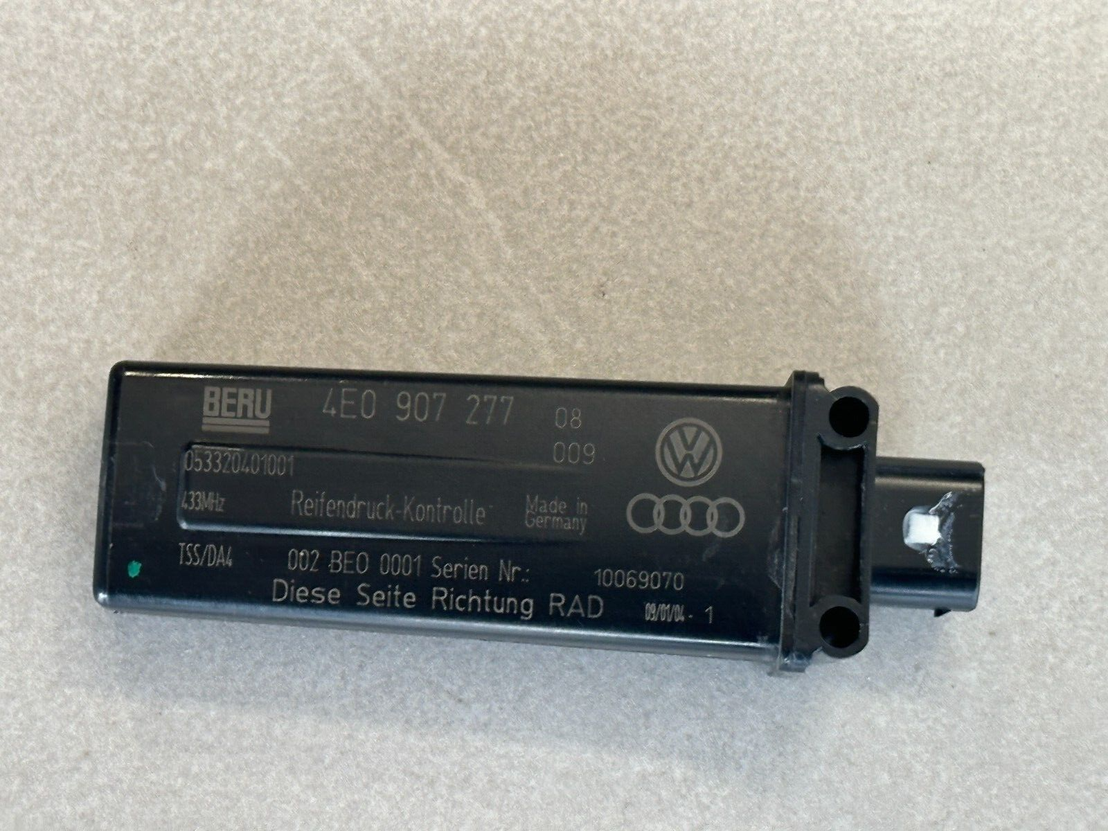 AUDI A8 ANTENNE REIFENDRUCKKONTROLLE SENSOR 4E0907277 FAST NEU DEMONT VOM TEST.. - Obrázek 7