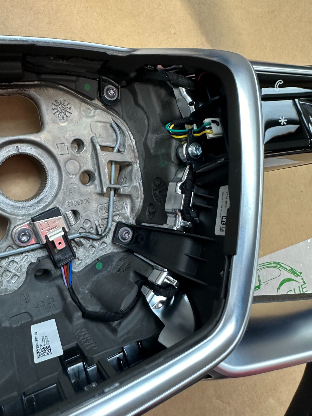 AUDI A8 MULTIFUNKTIONS LENKRAD LEDER TIPTRONIC BRAUN 4N0419091B - FAST NEU OE! - Obrázek 7