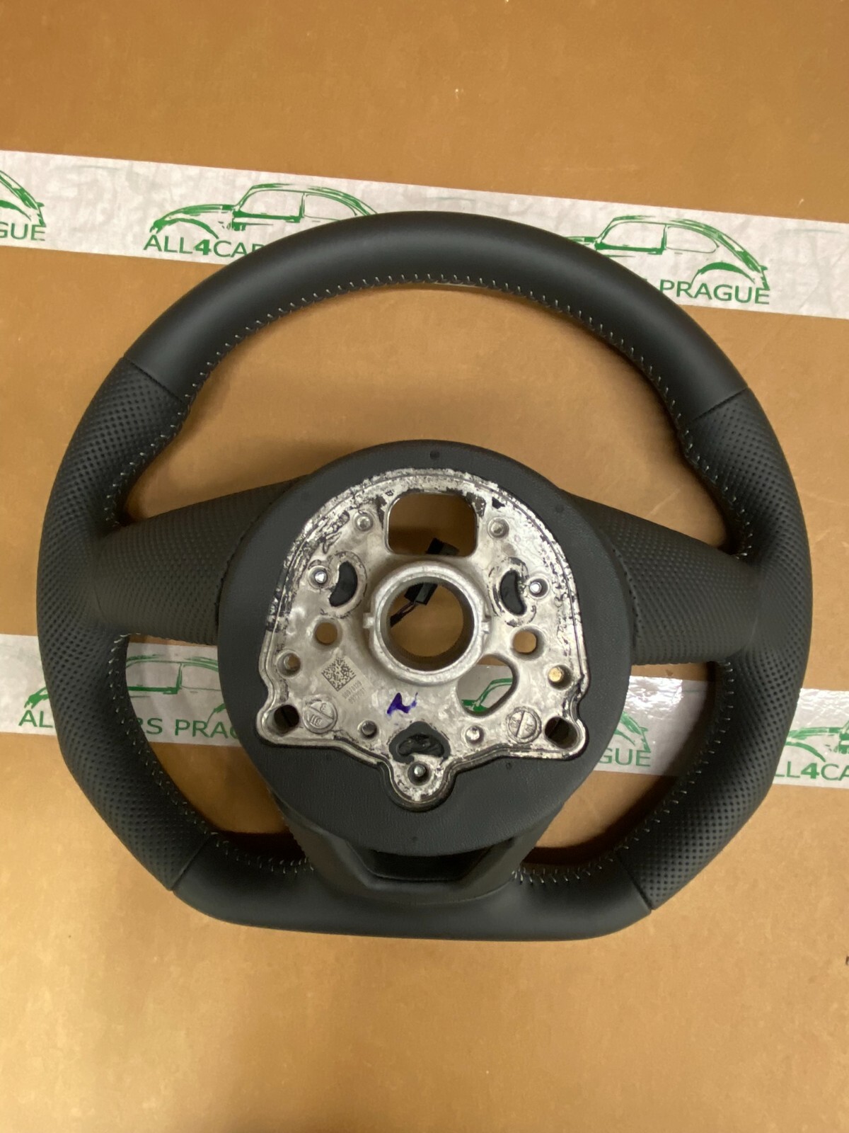 AUDI LENKRAD A3 S3 Q2 LEDER SPORT MULTIFUNKTION LENKRAD PERFORIERT 8V0419091CM - Obrázek 13