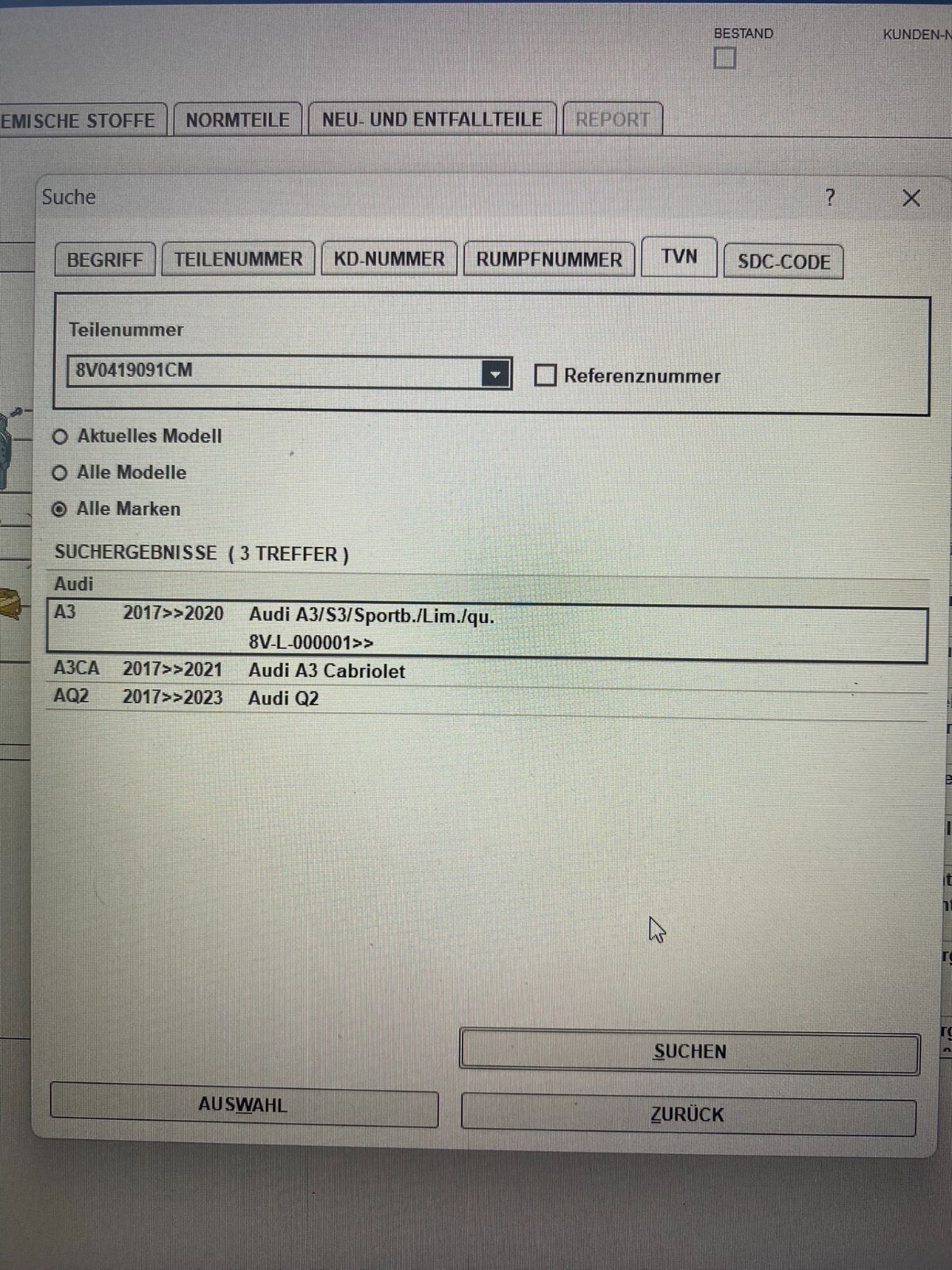 AUDI LENKRAD A3 S3 Q2 LEDER SPORT MULTIFUNKTION LENKRAD PERFORIERT 8V0419091CM - Obrázek 16