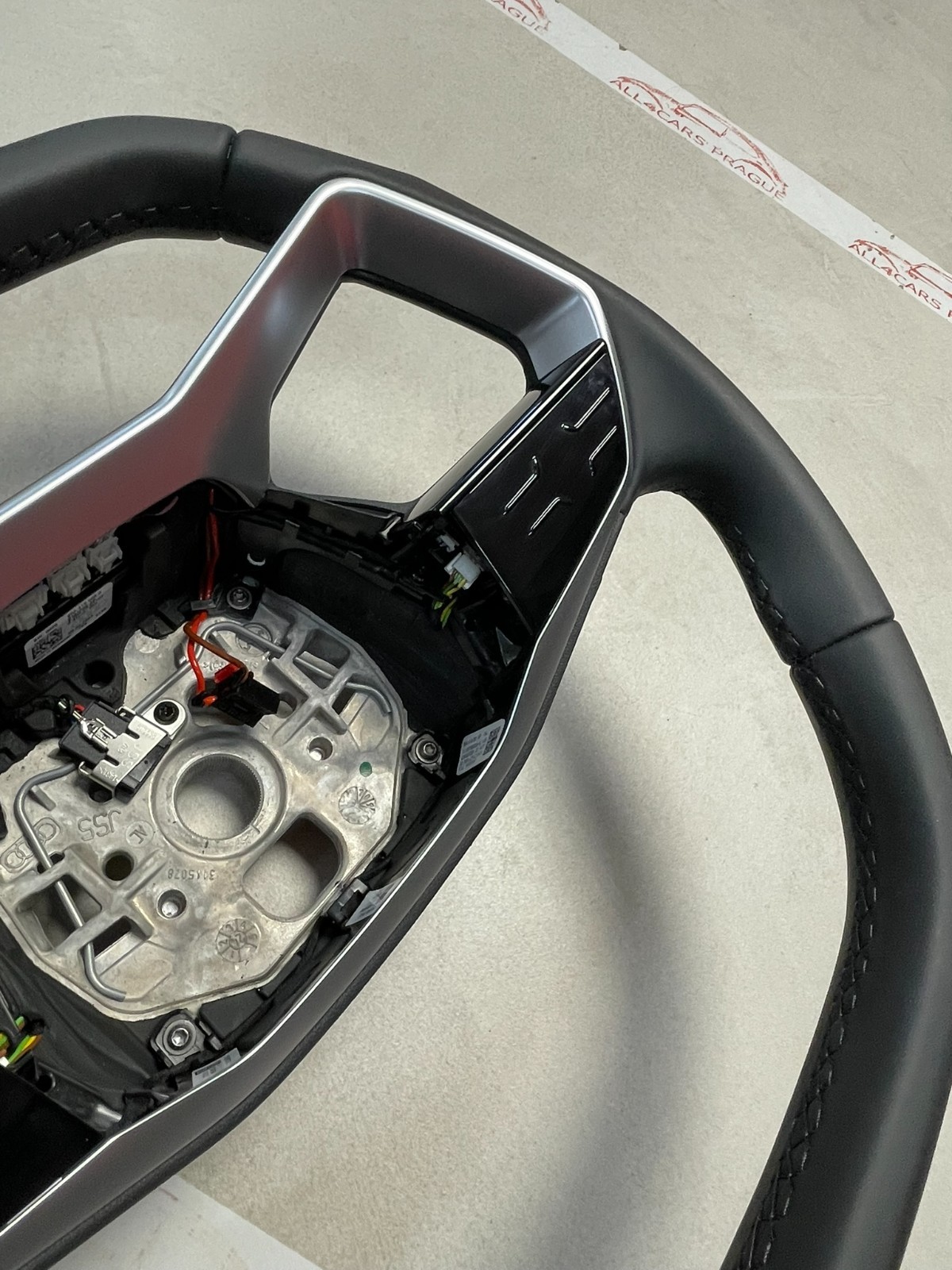 AUDI Q4 E-TRON LENKRAD BEHEIZT SPORT ABGEFLACHT 89A419091AP MIT ASSISTENTEN NEU - Obrázek 15