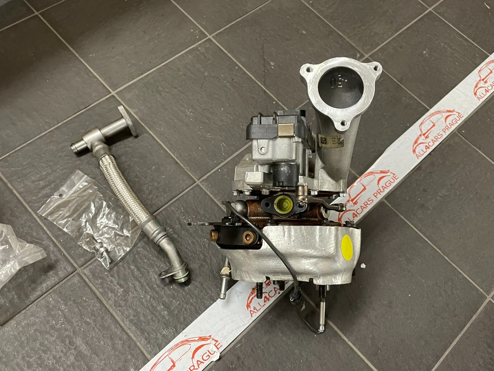 AUDI Q7 6.0L V12 TURBOLADER GARRETT 05A145721A FAST NEU DEMONT VON TEST CAR - Obrázek 18