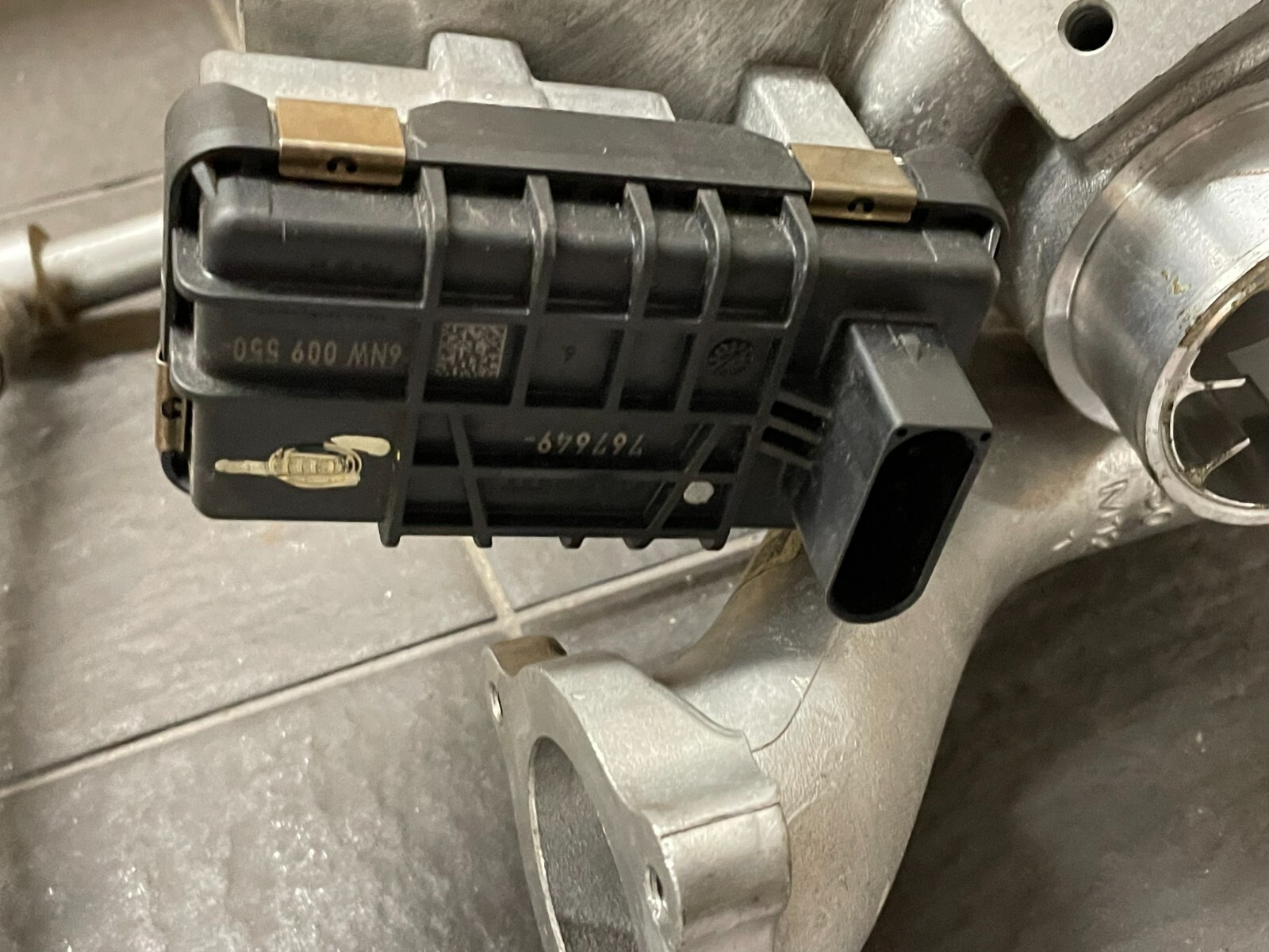 AUDI Q7 6.0L V12 TURBOLADER GARRETT 05A145721A FAST NEU DEMONT VON TEST CAR - Obrázek 10