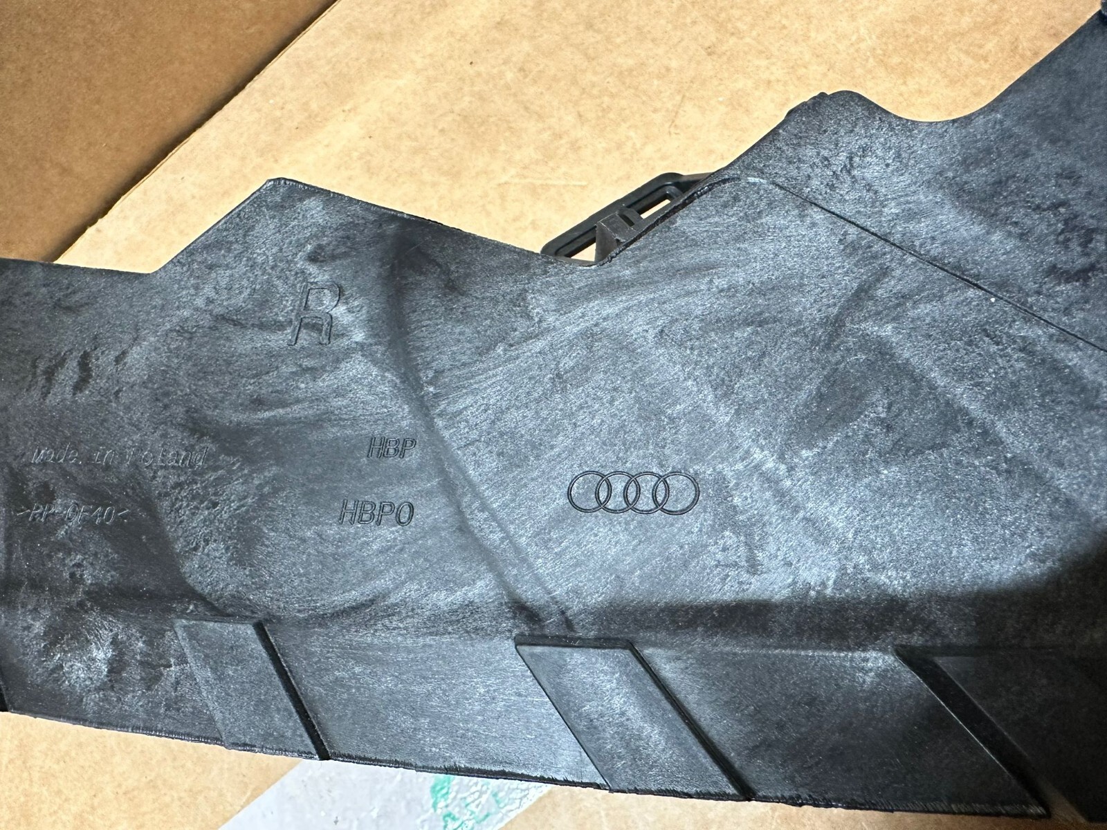 AUDI Q7 AUFNAHME FUR SCHEINWERFER SET R+L 4M0805607 + 4M0805608 ORIG. NEU!! - Obrázek 5