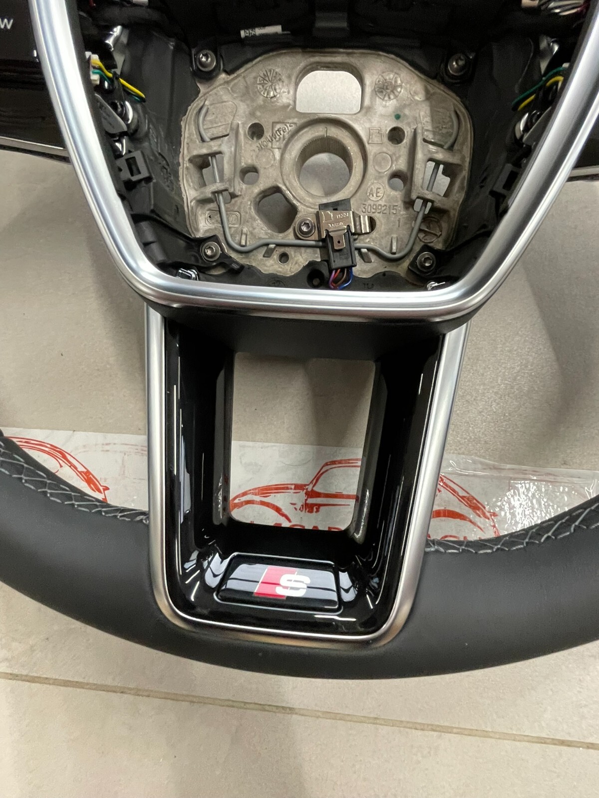 AUDI S6,A6,A7,A8 C8 SPORT LEDER LENKRAD S -Fast Neu-Dem v Neu Wagen... - Obrázek 5