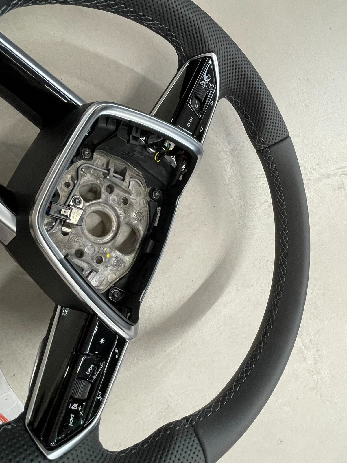 AUDI S6,A6,A7,A8 C8 SPORT LEDER LENKRAD S -Fast Neu-Dem v Neu Wagen... - Obrázek 13