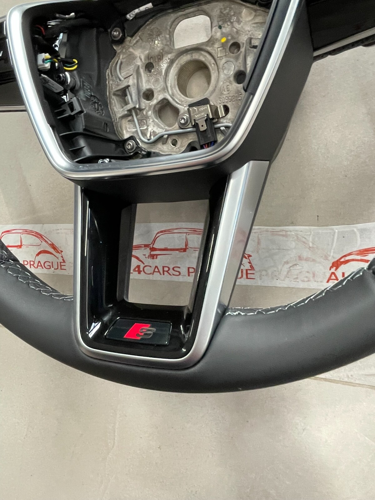 AUDI S6,A6,A7,A8 C8 SPORT LEDER LENKRAD S -Fast Neu-Dem v Neu Wagen... - Obrázek 16