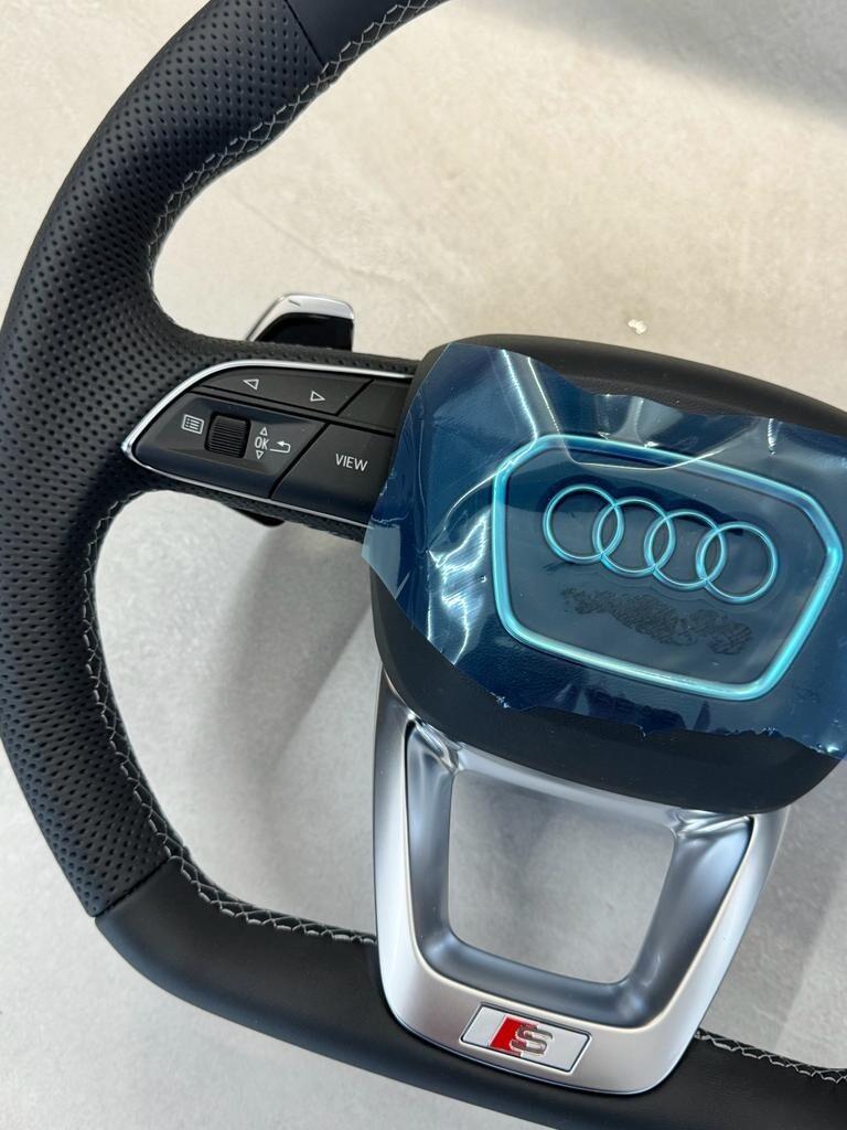 AUDI SQ7 SQ8 SPORT LENKRAD LEDER ABGEFLACHT MIT GROSSEN S SCHALTWIPPEN ORIG.NEU! - Obrázek 7