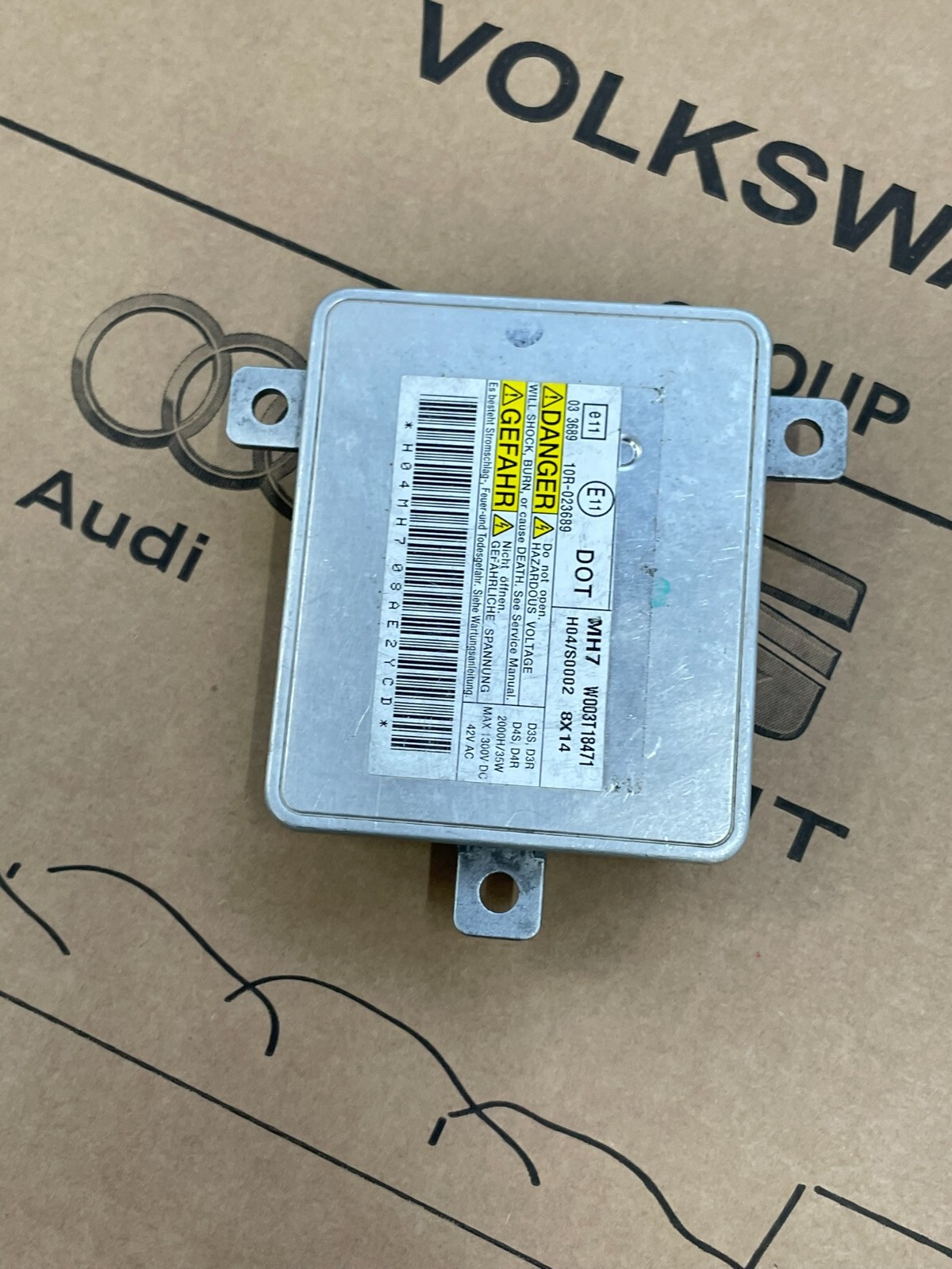 AUDI STEUERGERÄT XENON-SCHEINWERFER W003T18471 - 10R023689 Fast Neu d v Test Car - Obrázek 11