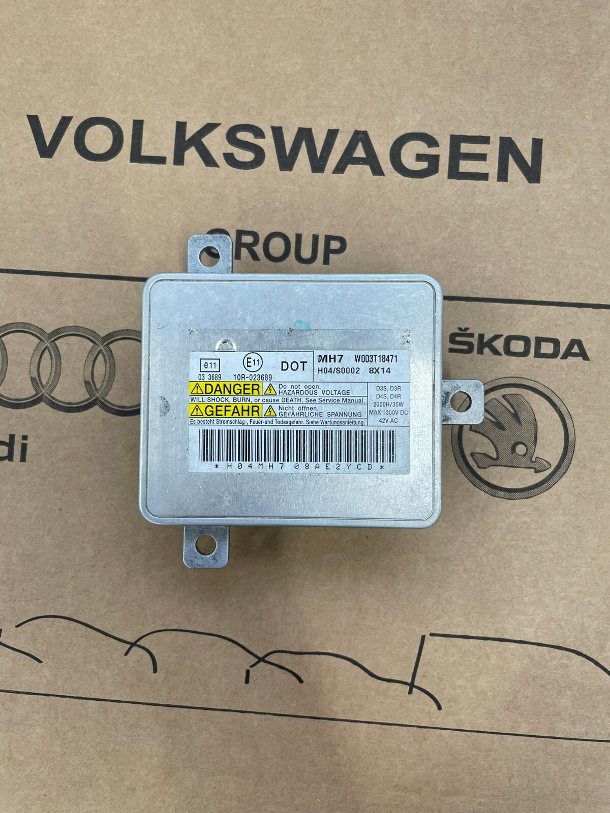 AUDI STEUERGERÄT XENON-SCHEINWERFER W003T18471 - 10R023689 Fast Neu d v Test Car - Obrázek 5