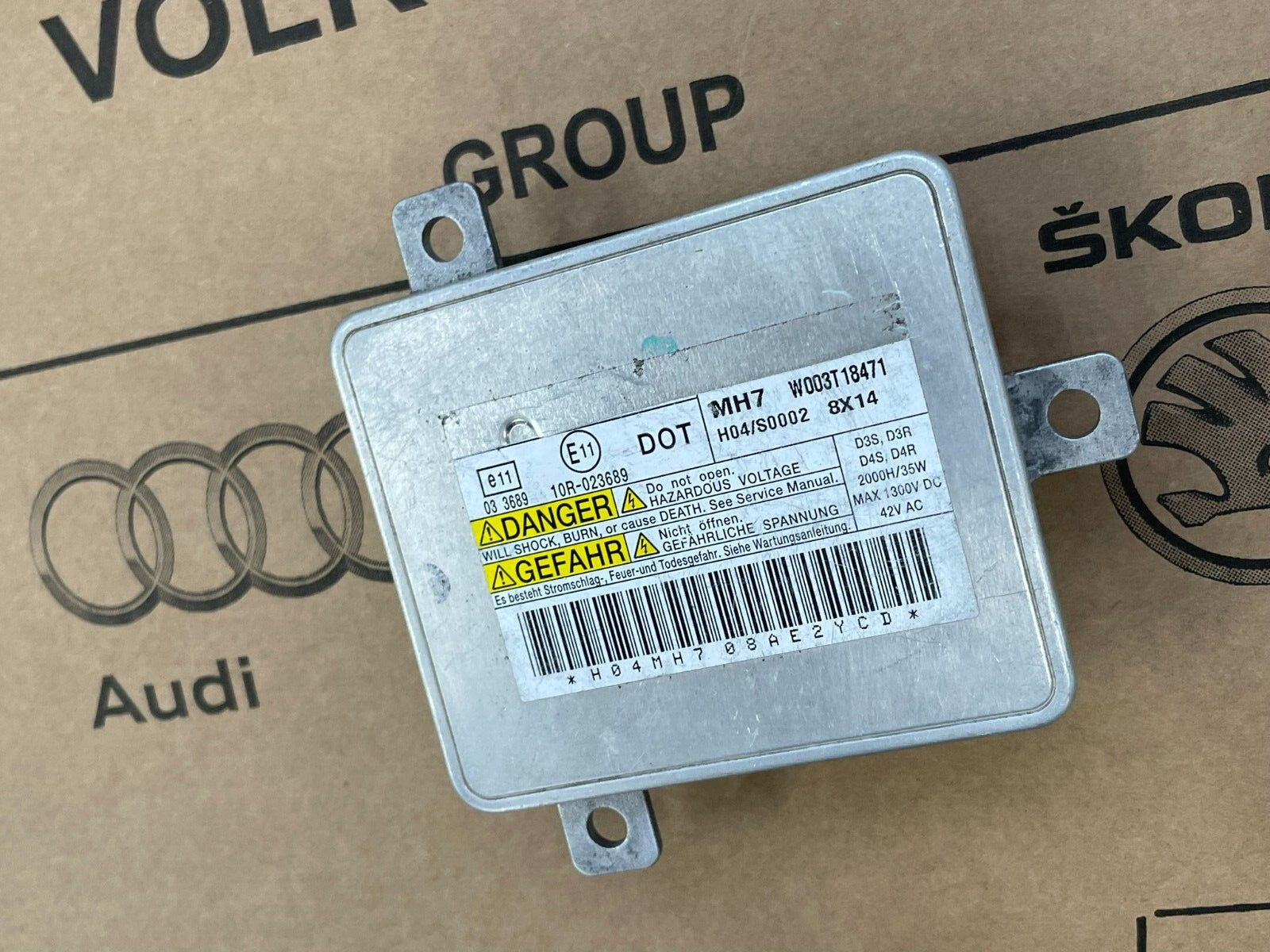 AUDI STEUERGERÄT XENON-SCHEINWERFER W003T18471 - 10R023689 Fast Neu d v Test Car - Obrázek 7