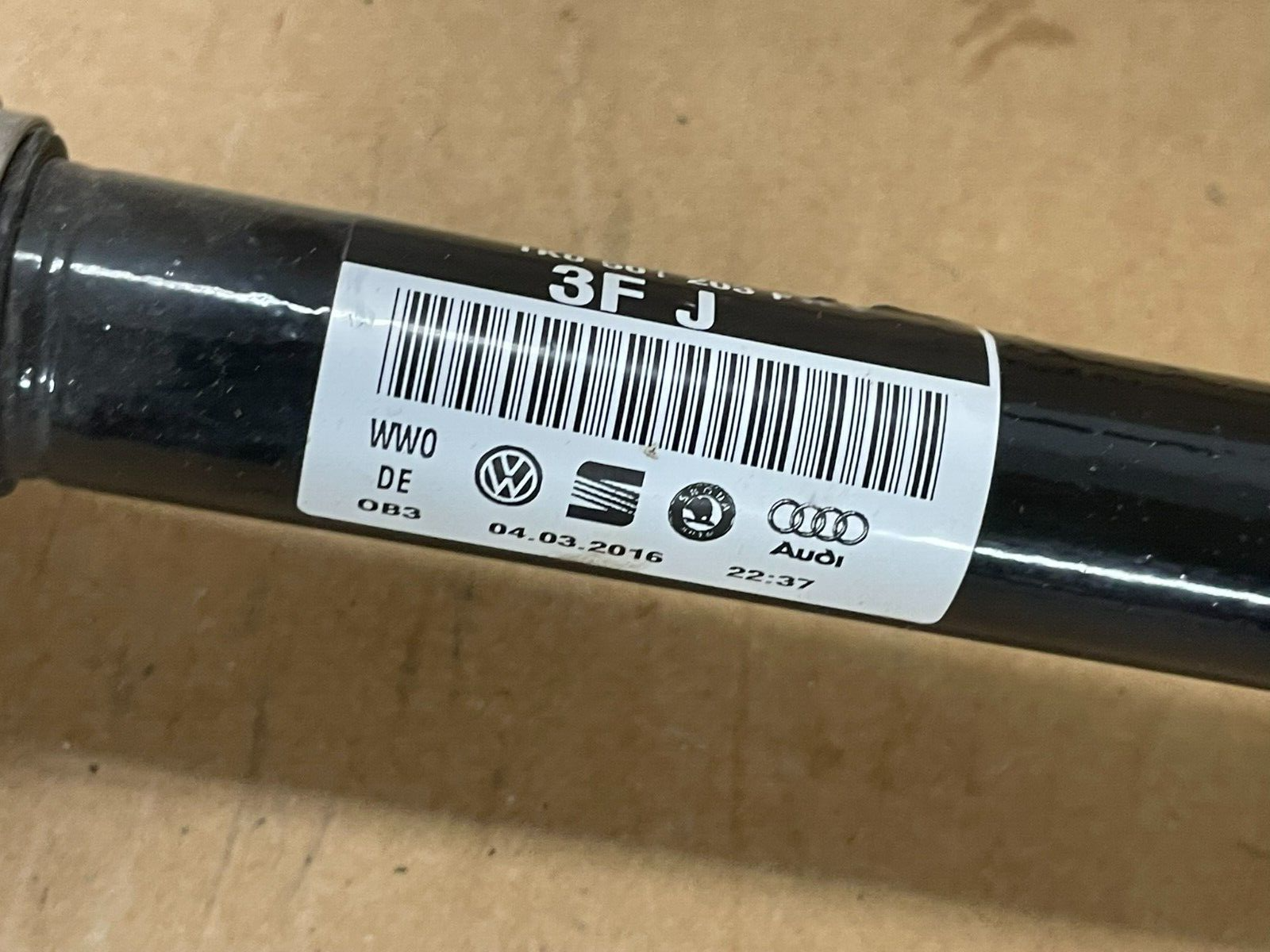 AUDI VW ŠKODA SEAT GELENKWELLE MIT GLEICHLAUFGELENKEN LINKS 1K0501203F TEST CAR - Obrázek 3