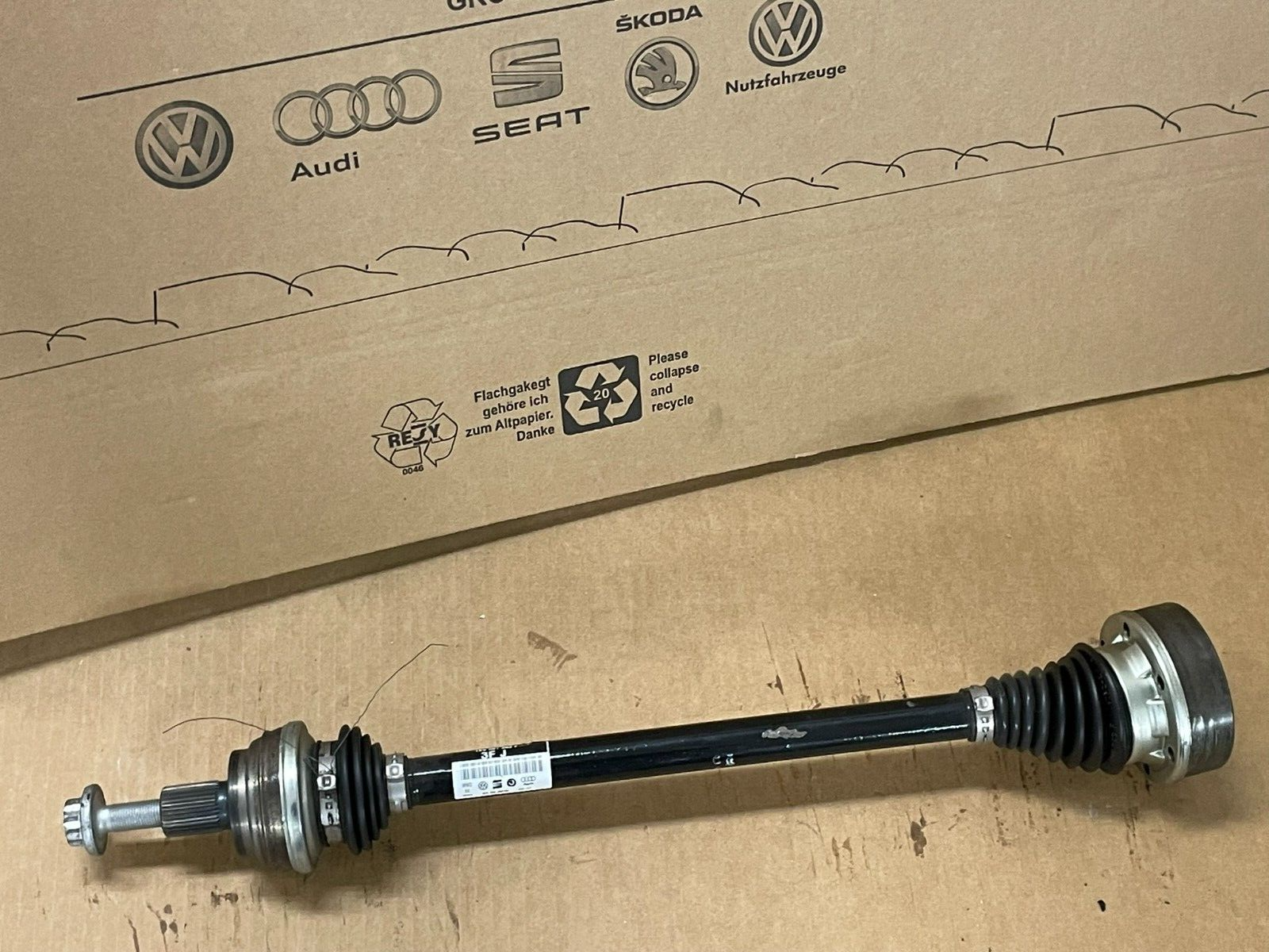 AUDI VW ŠKODA SEAT GELENKWELLE MIT GLEICHLAUFGELENKEN LINKS 1K0501203F TEST CAR - Obrázek 7