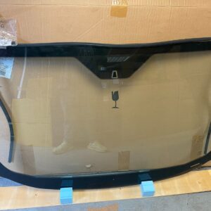 CITROEN PEUGOT FIAT FRONTSCHEIBE WINDSCHUTZSCHEIBE 8116QP -8116 QP 2739AGSV NEW!