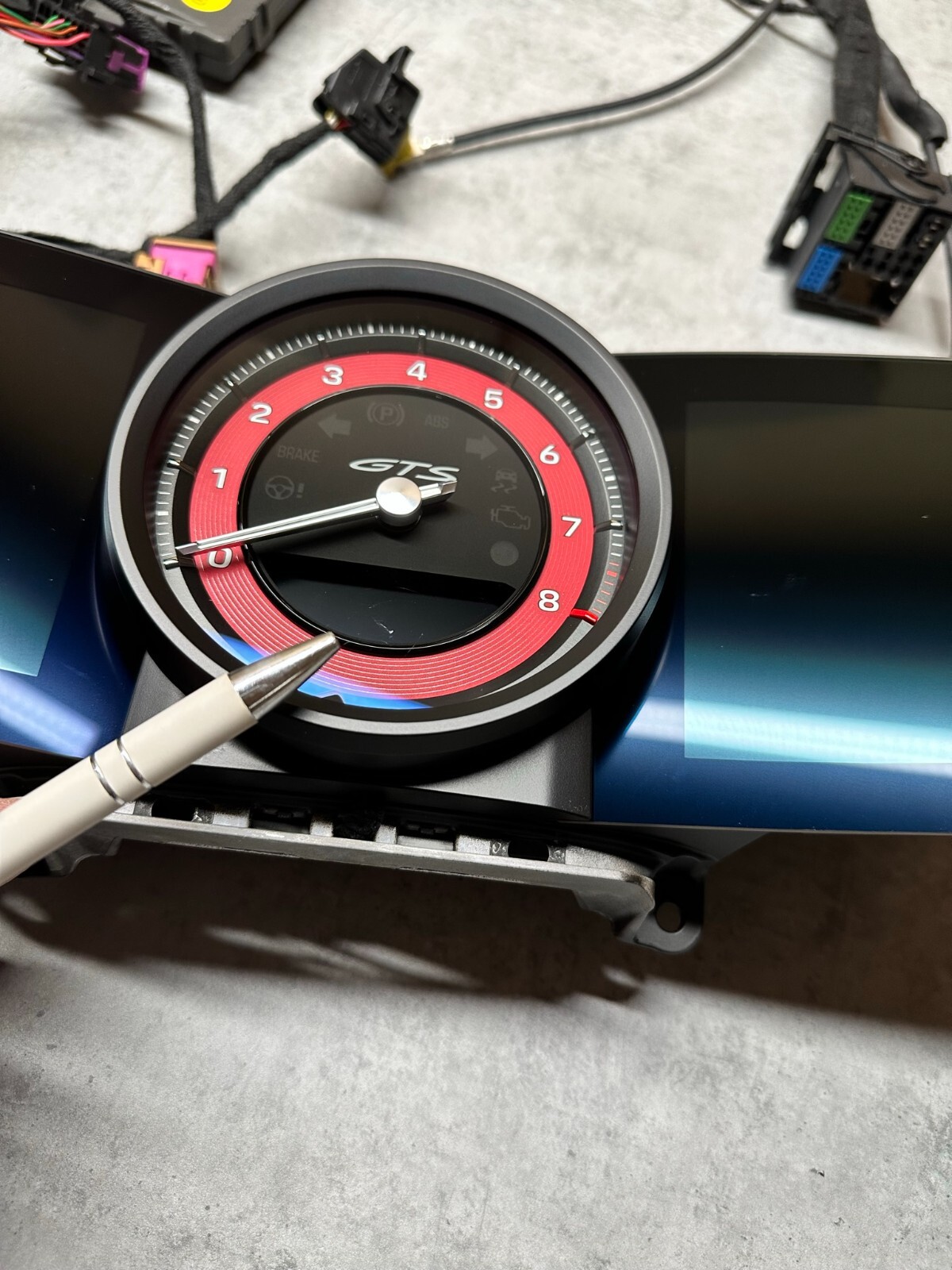 KOMBIINSTRUMENT VIRTUAL COCKPIT PORSCHE 992 GTS 992920950D ROT / RED NEU - 0 KM! - Obrázek 24