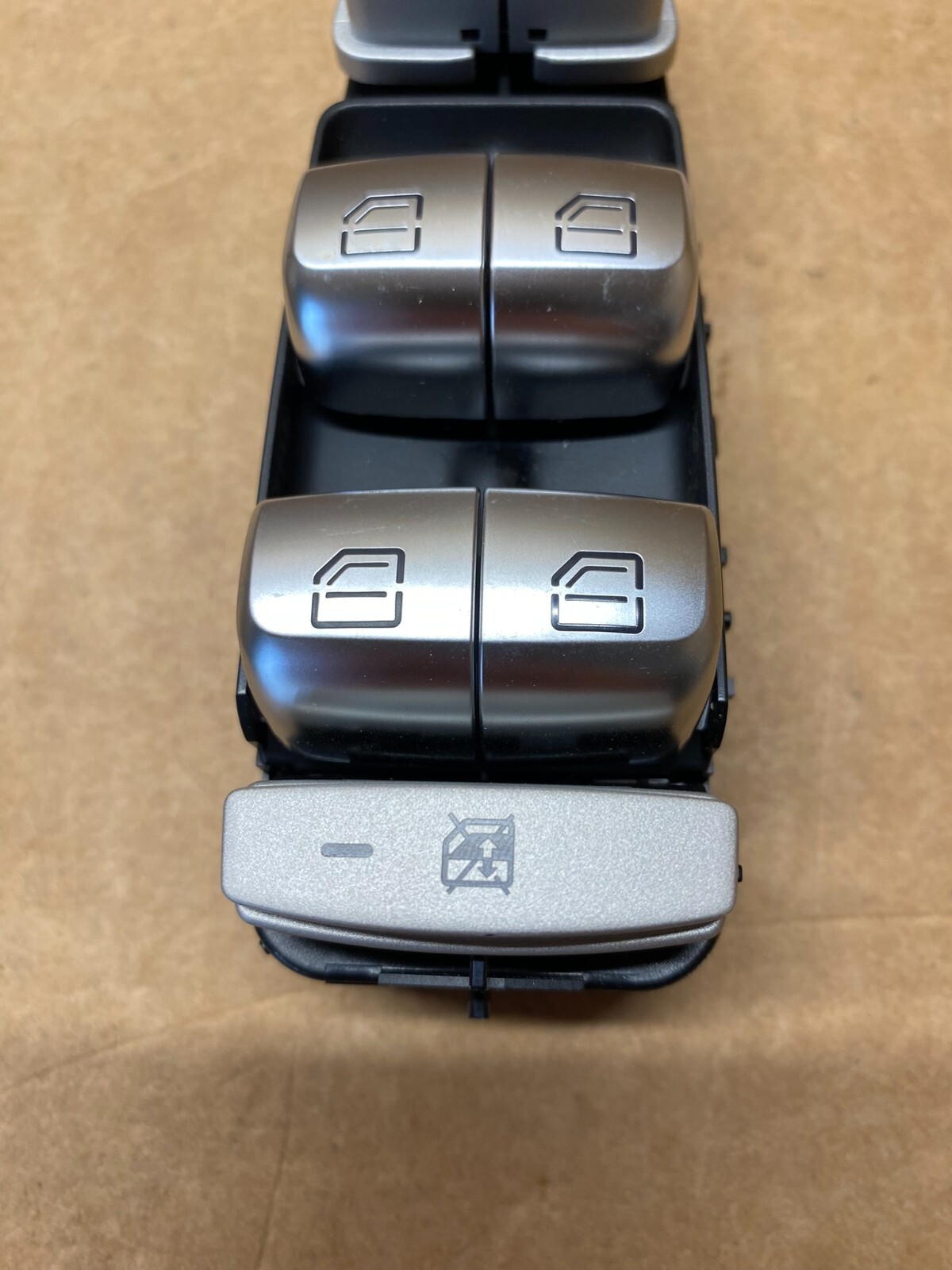 MERCEDES-BENZ FENSTERHEBERSCHALTER SCHALTERBLOCK BEIGE A2229056800 NEU!!! - Obrázek 3