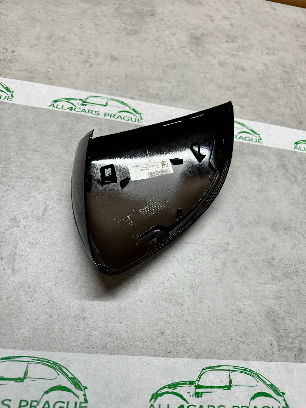 MERCEDES BENZ S-KLASS W223 SPIEGELABDECKUNG VORNE RECHTS SCHWARZ ORIG. MERCEDES - Obrázek 8