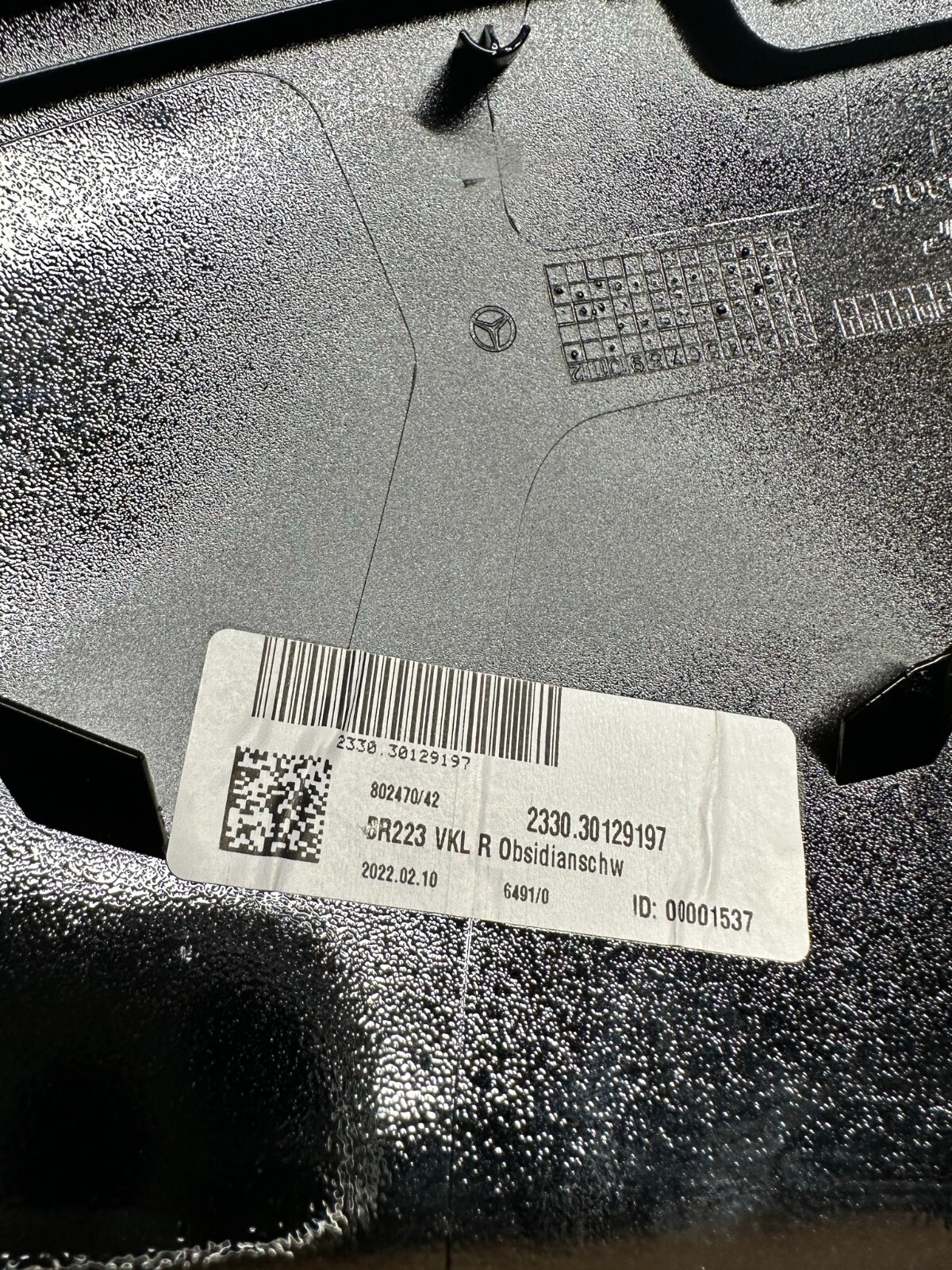 MERCEDES BENZ S-KLASS W223 SPIEGELABDECKUNG VORNE RECHTS SCHWARZ ORIG. MERCEDES - Obrázek 9