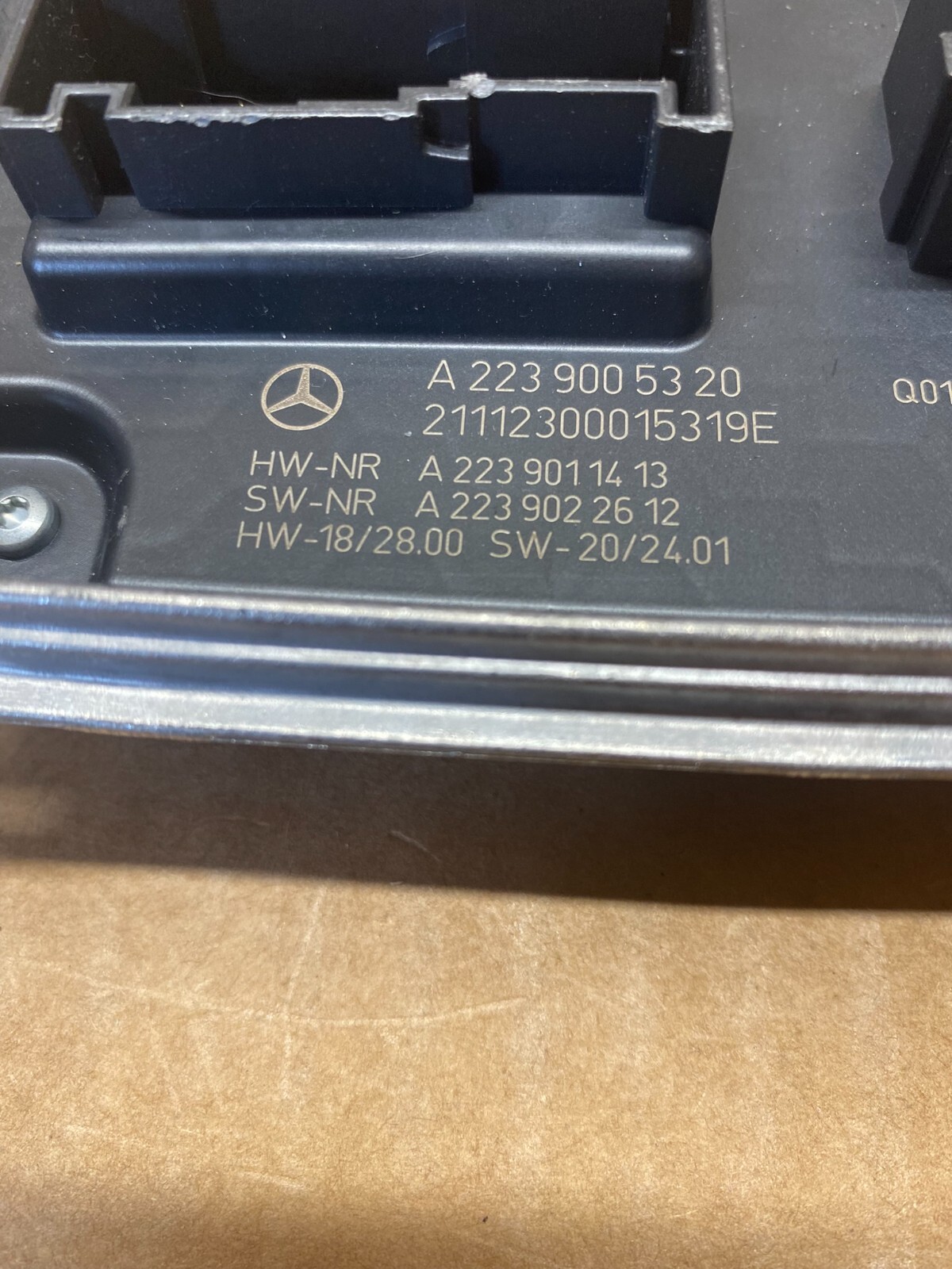 MERCEDES-BENZ SCHEINWERFER-STEUERMODUL A2239005320 ORIG.NEU - Obrázek 3