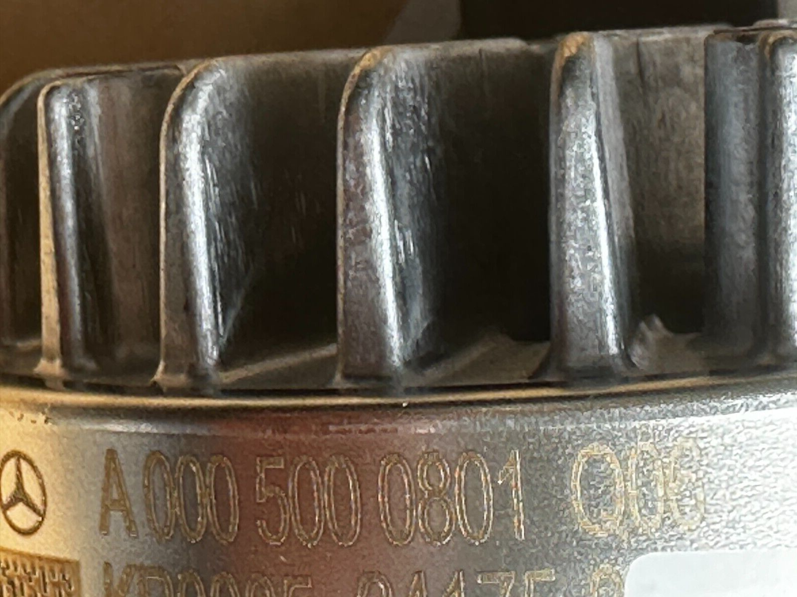 MERCEDES-BENZ ZUSATZWASSERPUMPE KÜHLMITTELPUMPE A0005000801 ORIG.M.BENZ NEW !! - Obrázek 11