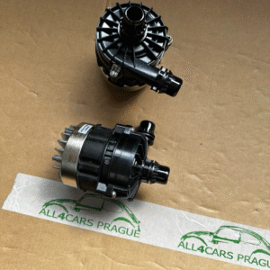 MERCEDES-BENZ ZUSATZWASSERPUMPE KÜHLMITTELPUMPE A0005000801 ORIG.M.BENZ NEW !!